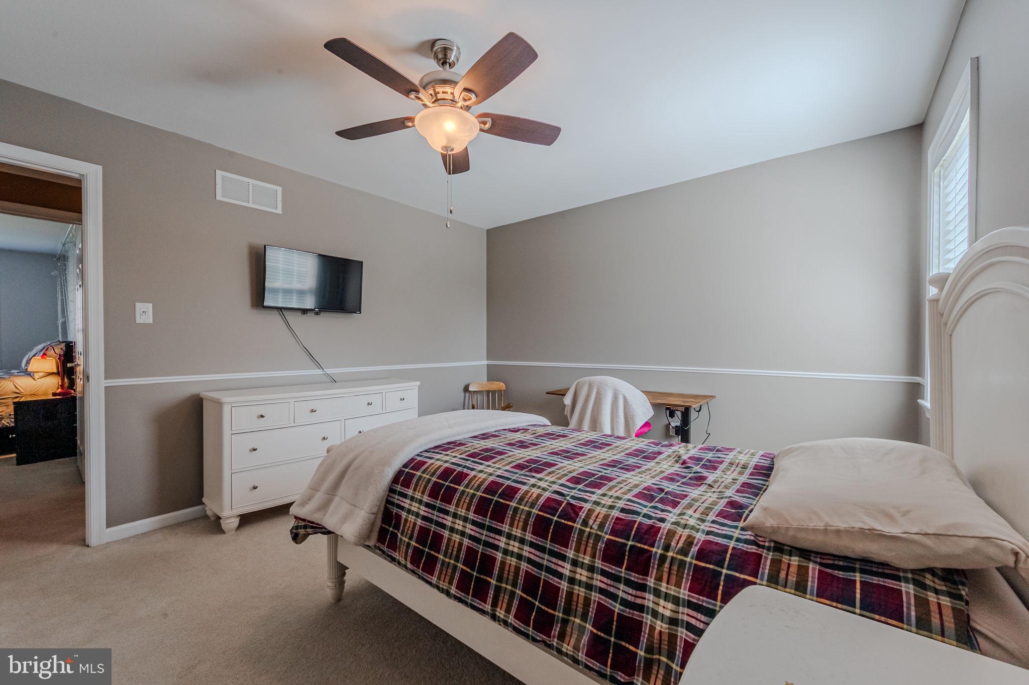 STONEGATE - Residential