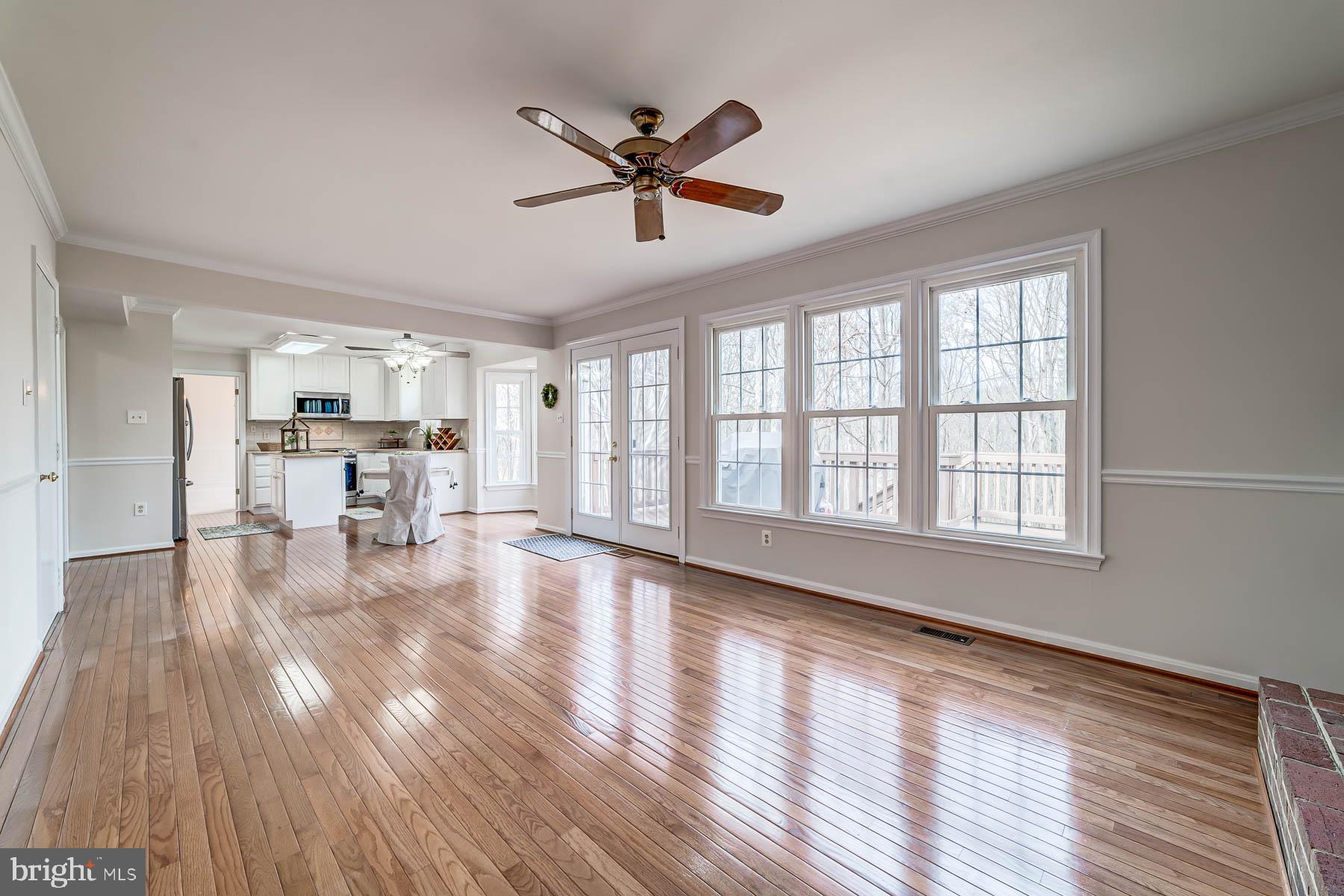 HUNTER VILLAGE - Residential