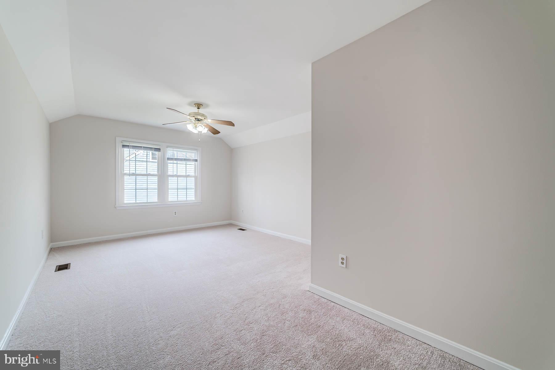 HUNTER VILLAGE - Residential