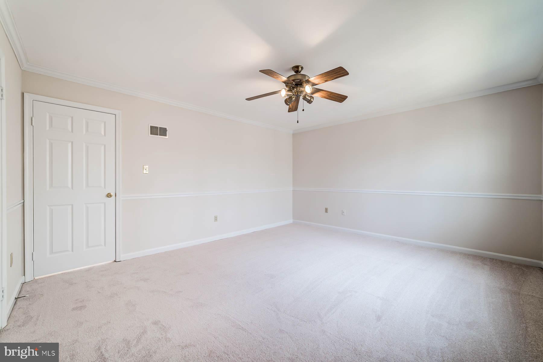 HUNTER VILLAGE - Residential