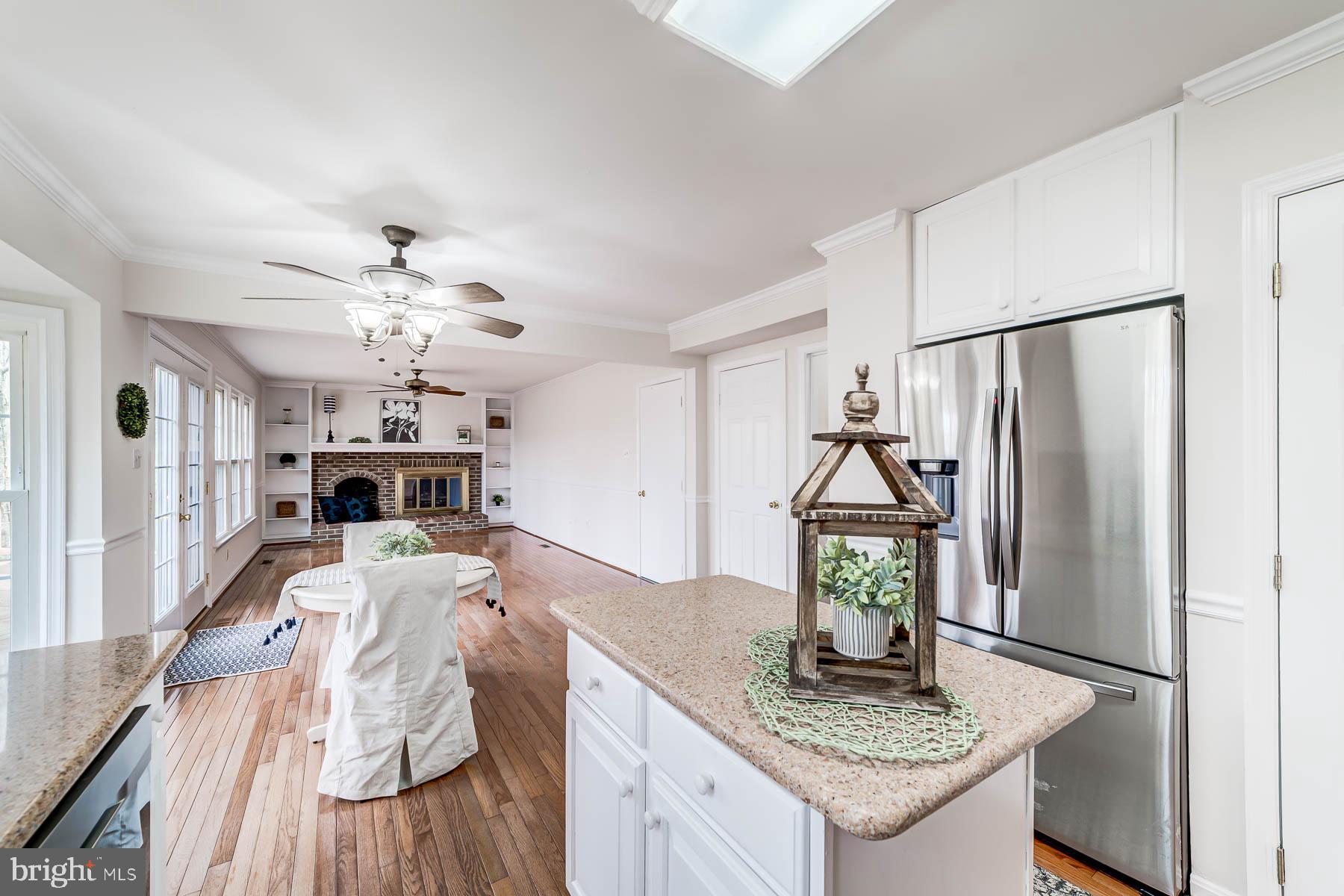 HUNTER VILLAGE - Residential