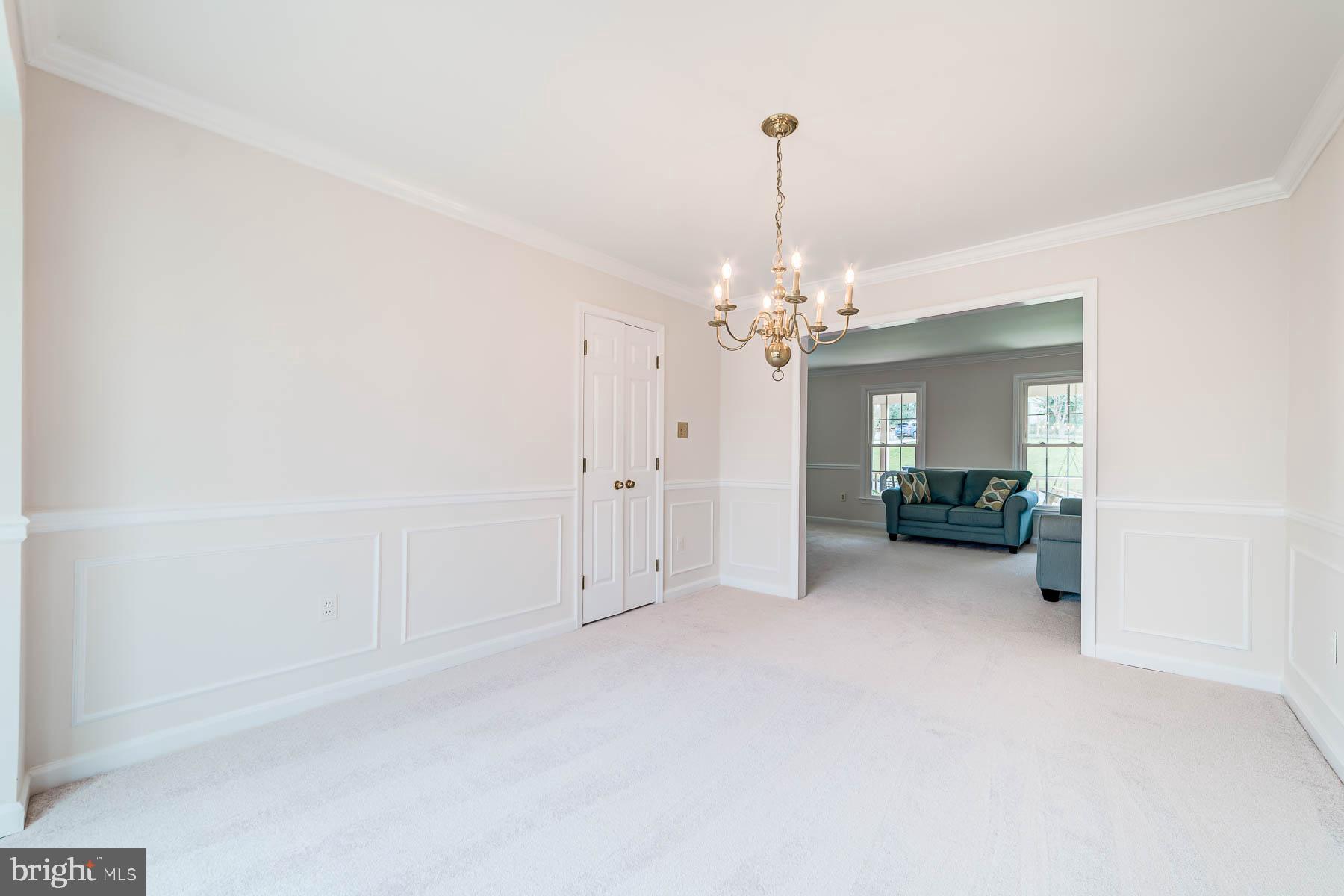 HUNTER VILLAGE - Residential