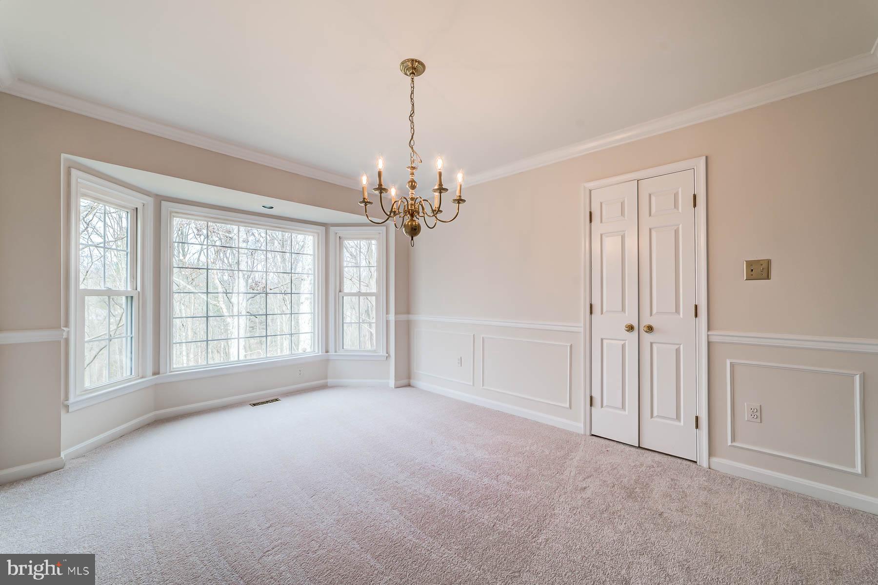 HUNTER VILLAGE - Residential