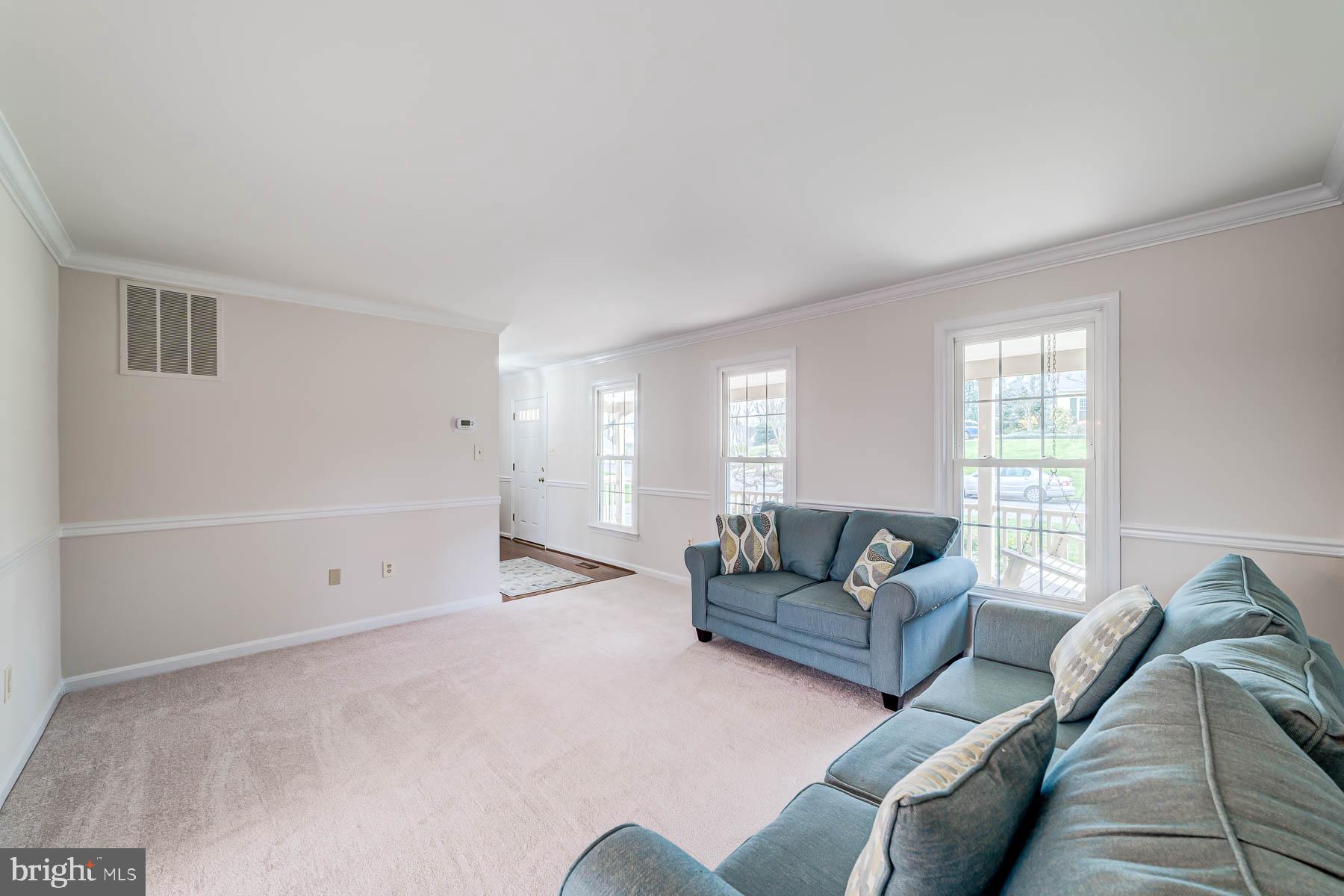 HUNTER VILLAGE - Residential