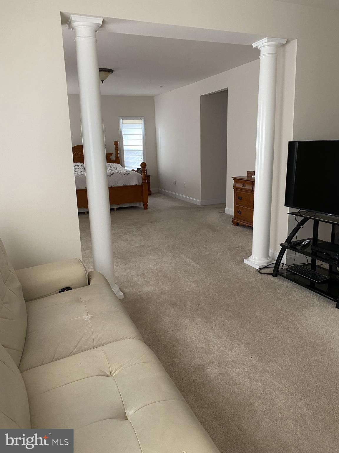 MERIWETHER FARM - Residential