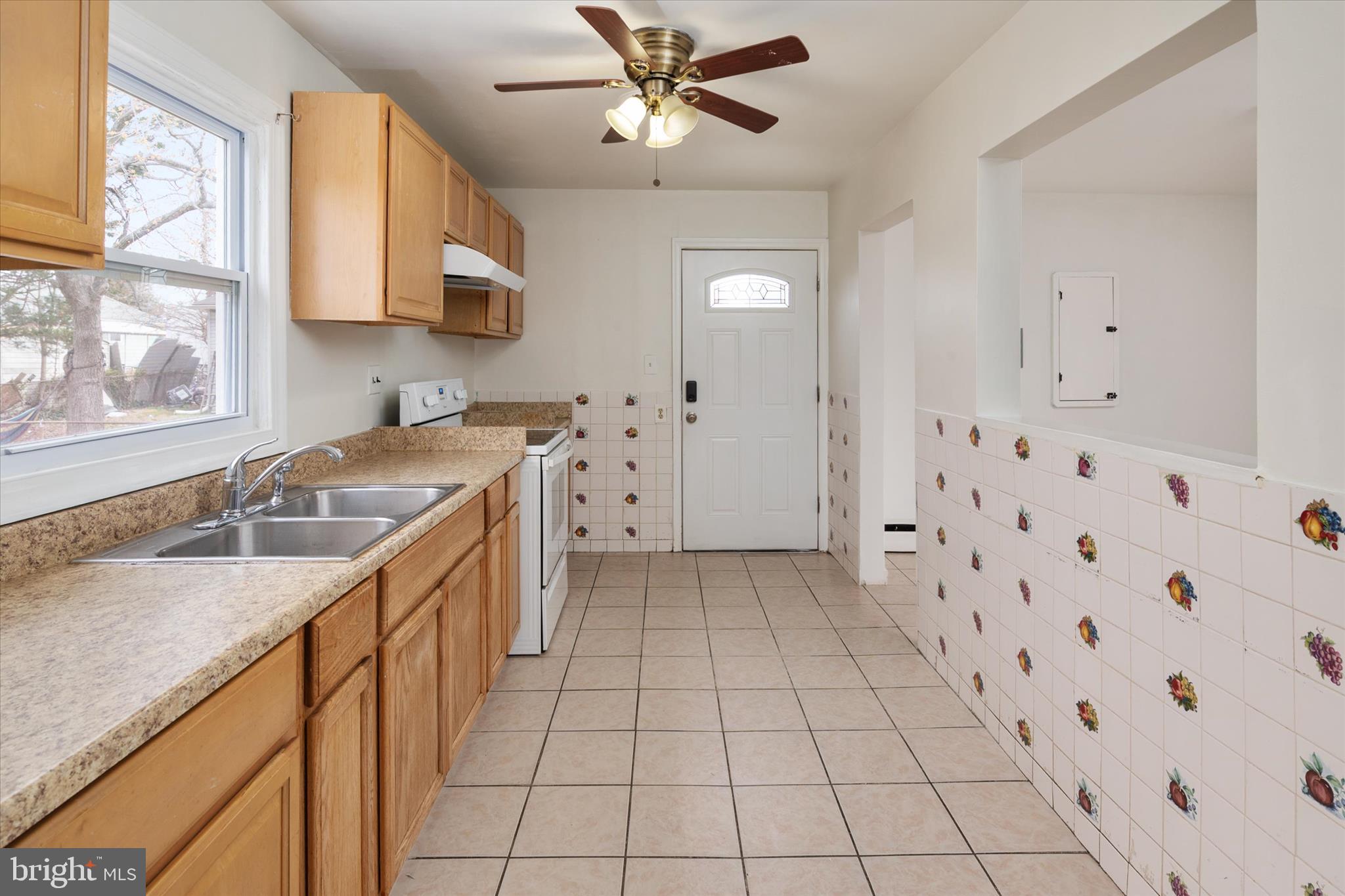 PRIMROSE ACRES - Residential