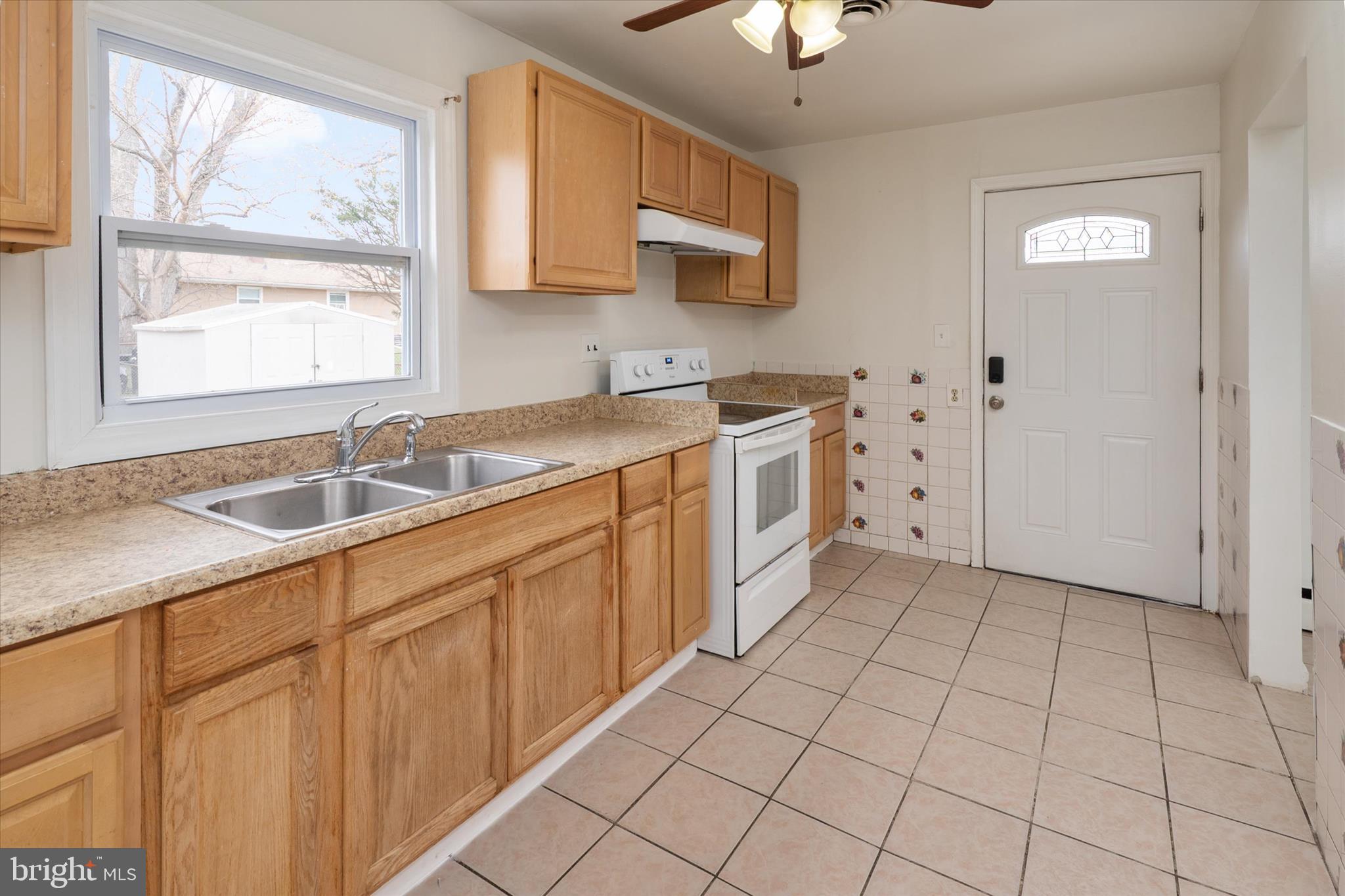 PRIMROSE ACRES - Residential