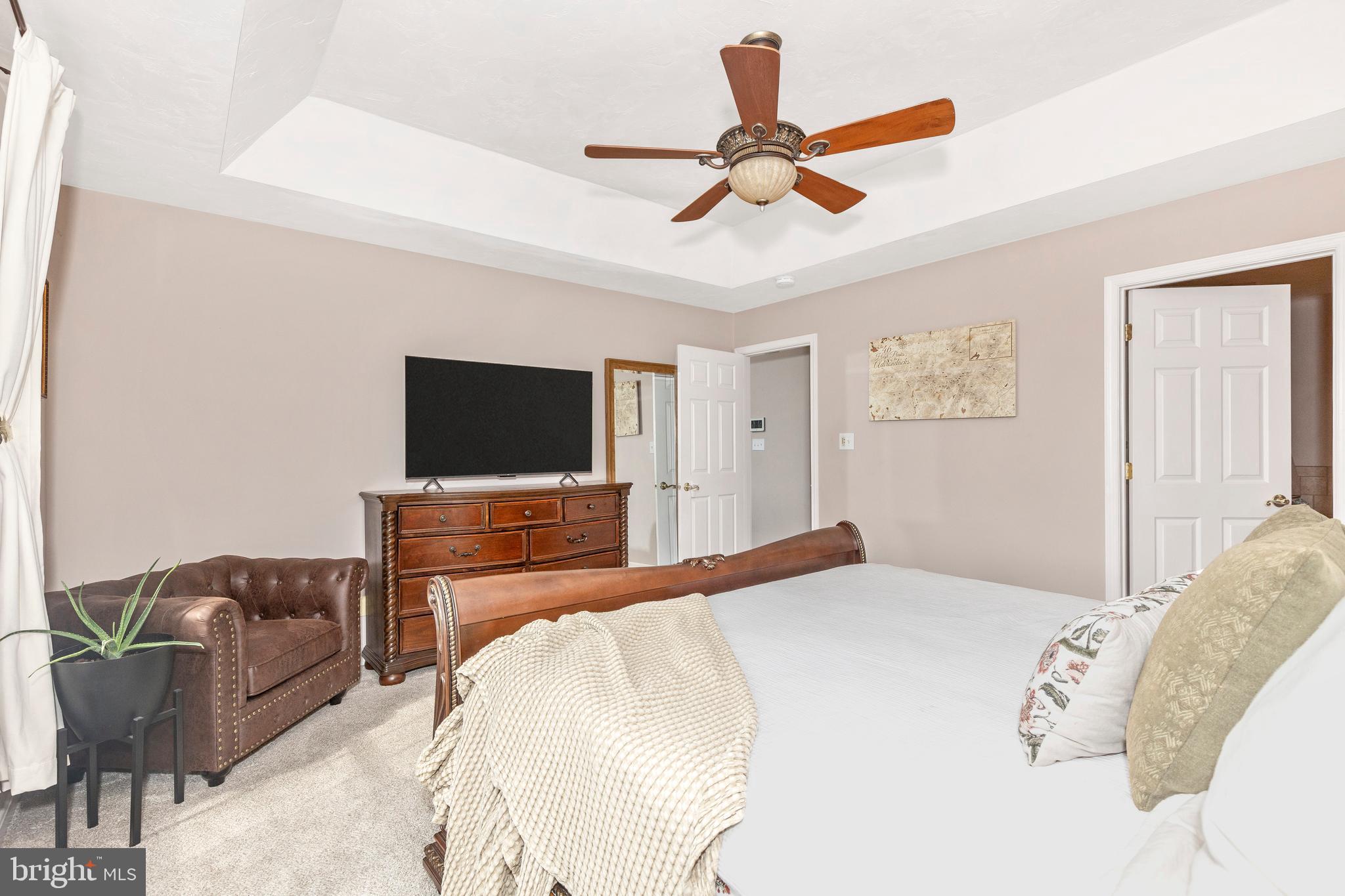 HUNTERS RIDGE - Residential