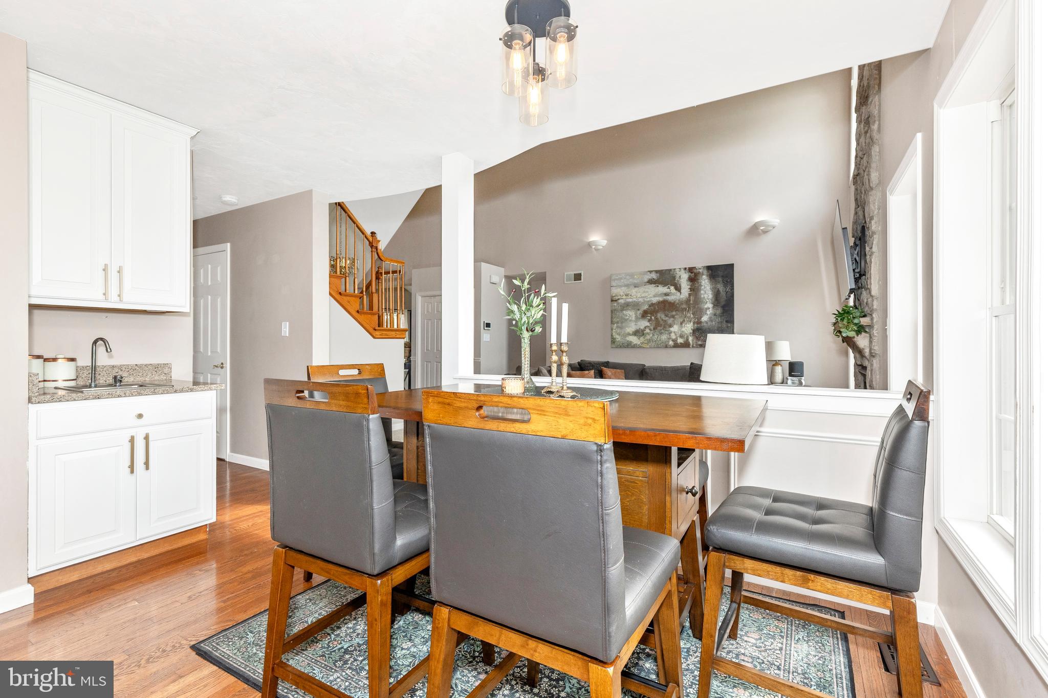 HUNTERS RIDGE - Residential