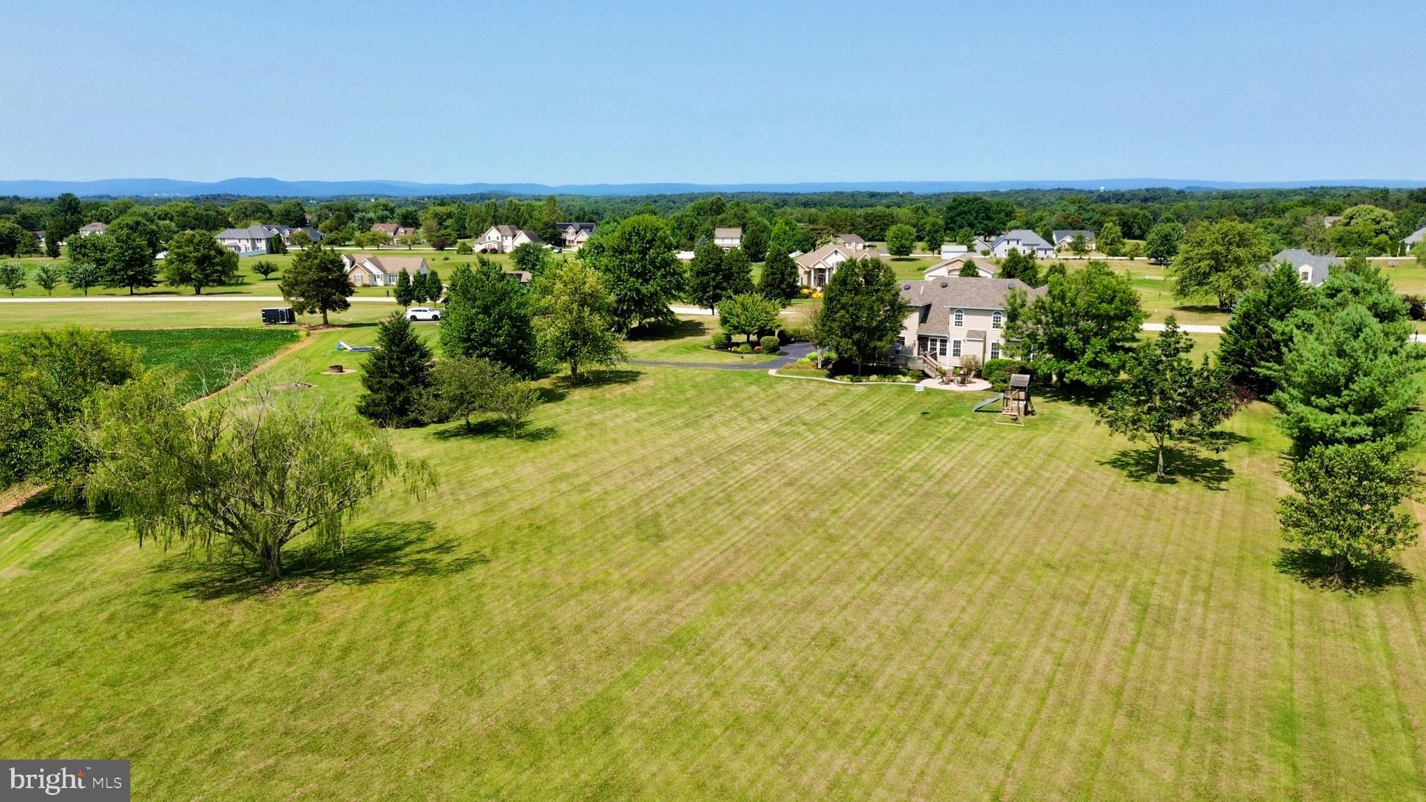 HUNTERS RIDGE - Residential