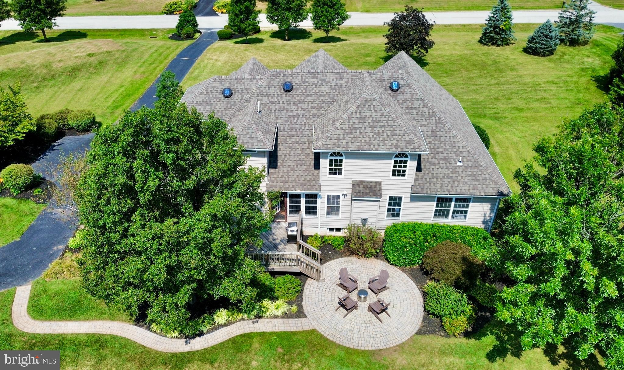 121 TYOAKA DRIVE
