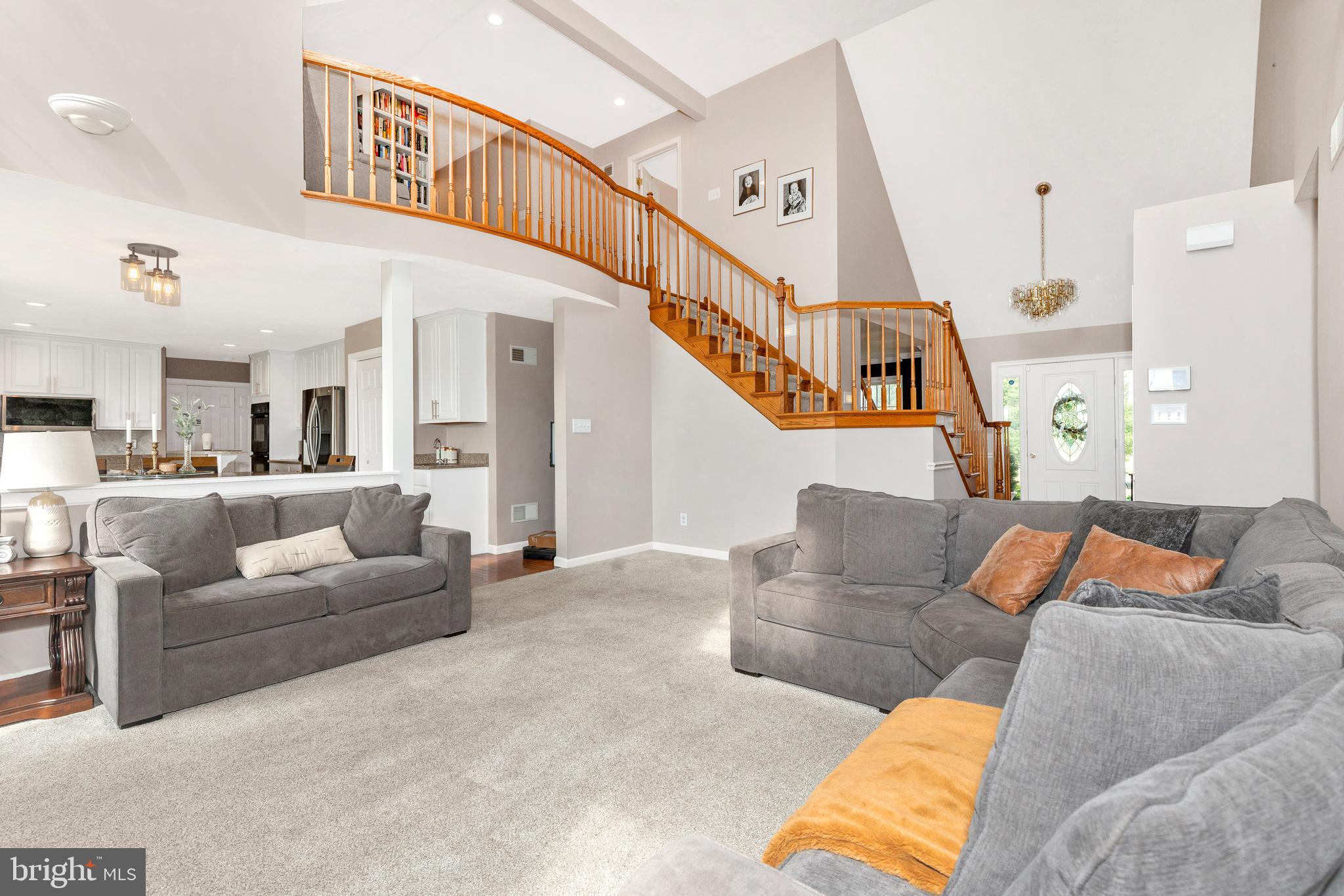 HUNTERS RIDGE - Residential