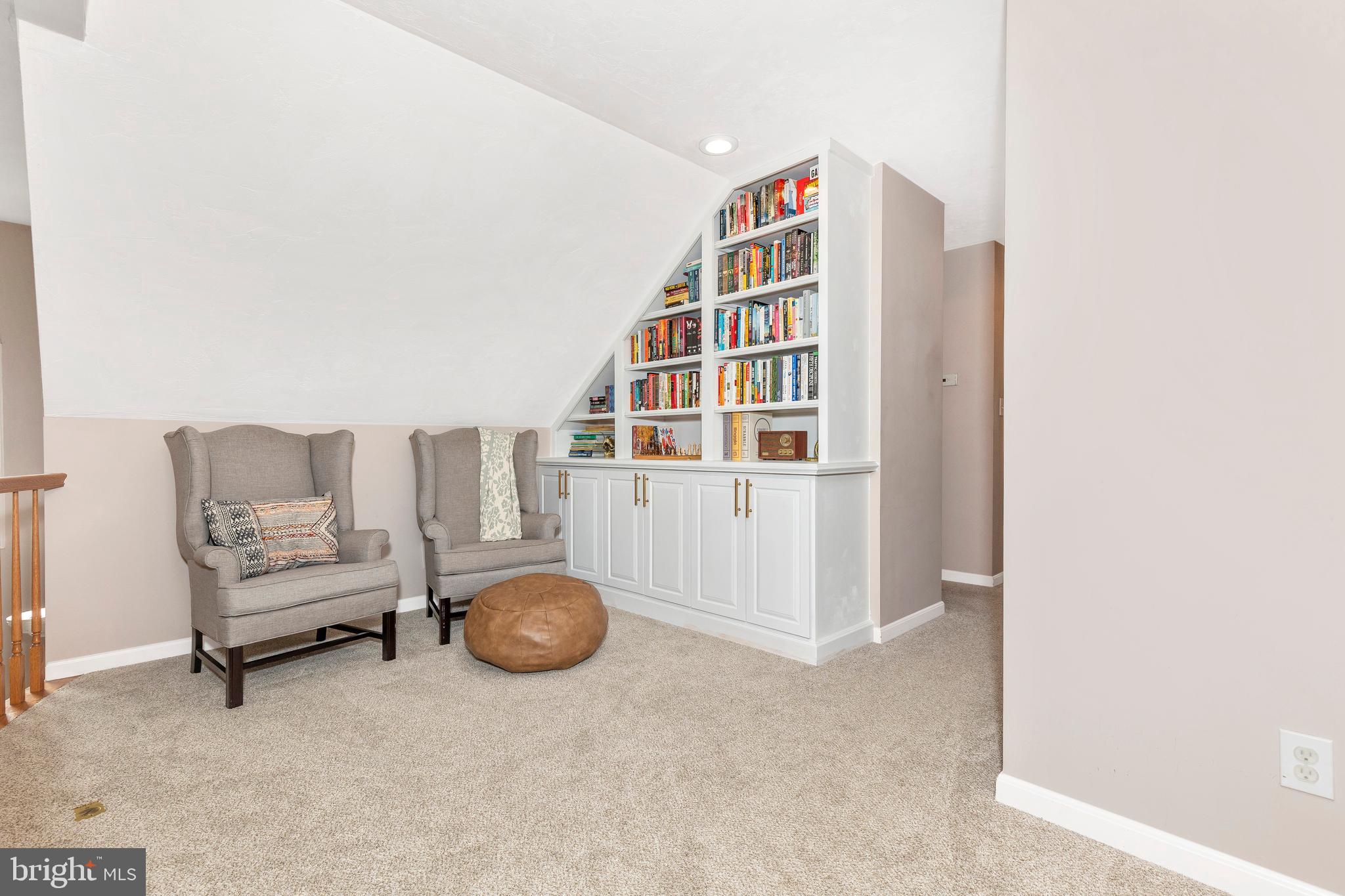 HUNTERS RIDGE - Residential