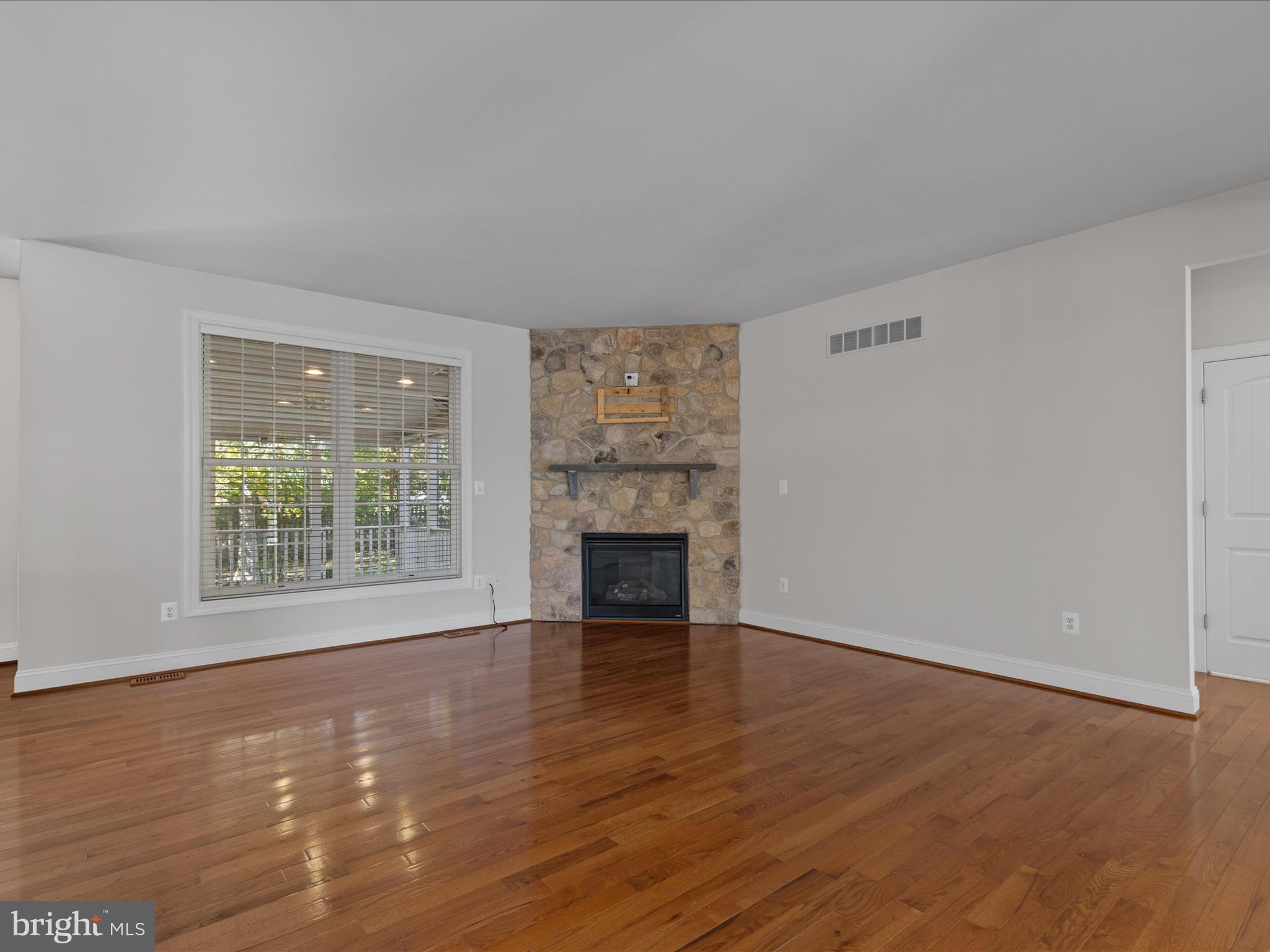 TWIN RIDGE - Residential