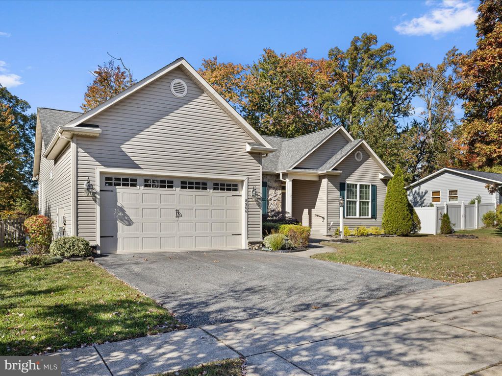 Photo of 8906 Jeff Mar Drive, GLEN BURNIE, MD 21061 (MLS # MDAA2129894)