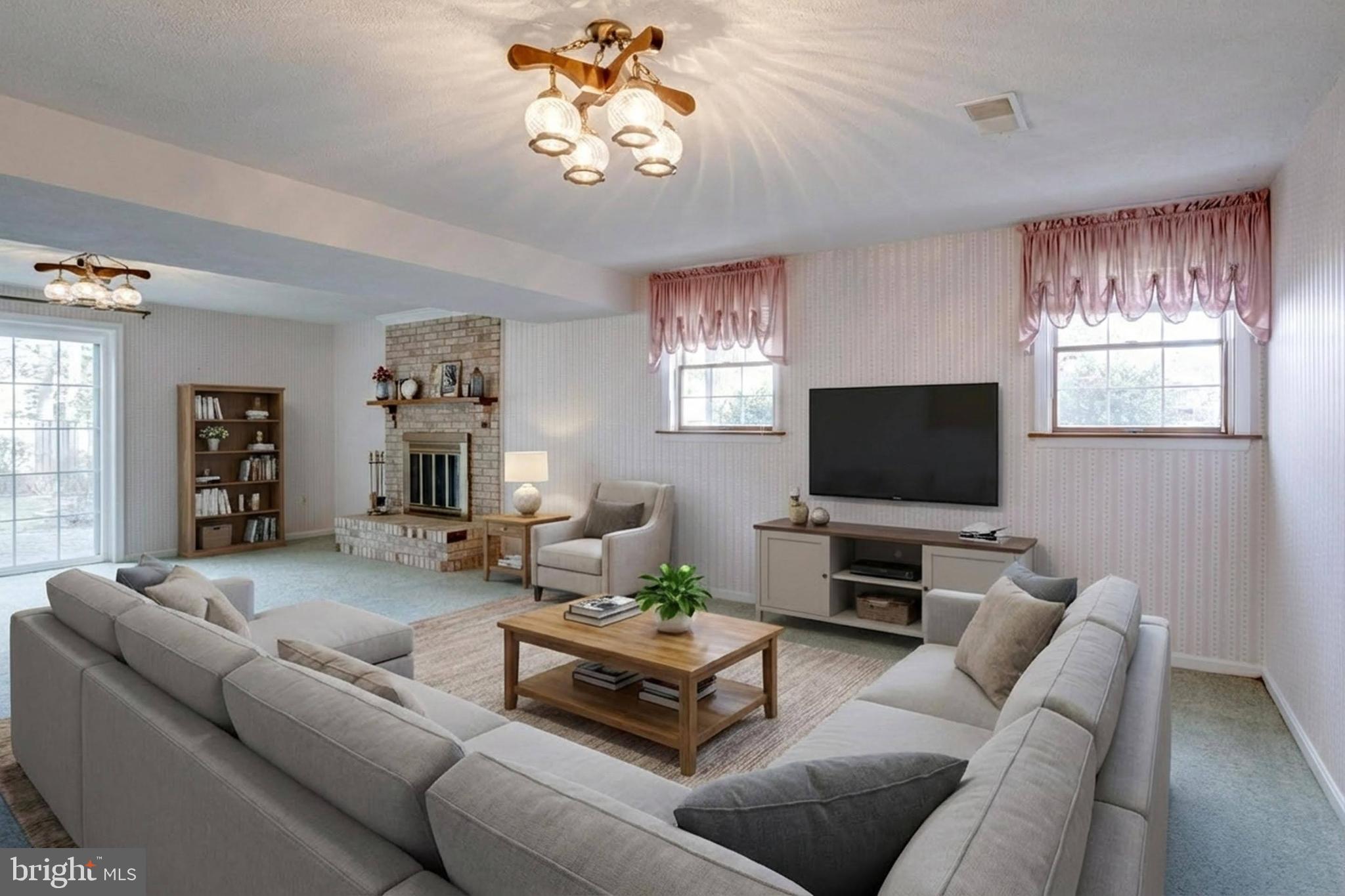 SOMERSET SOUTH - Residential