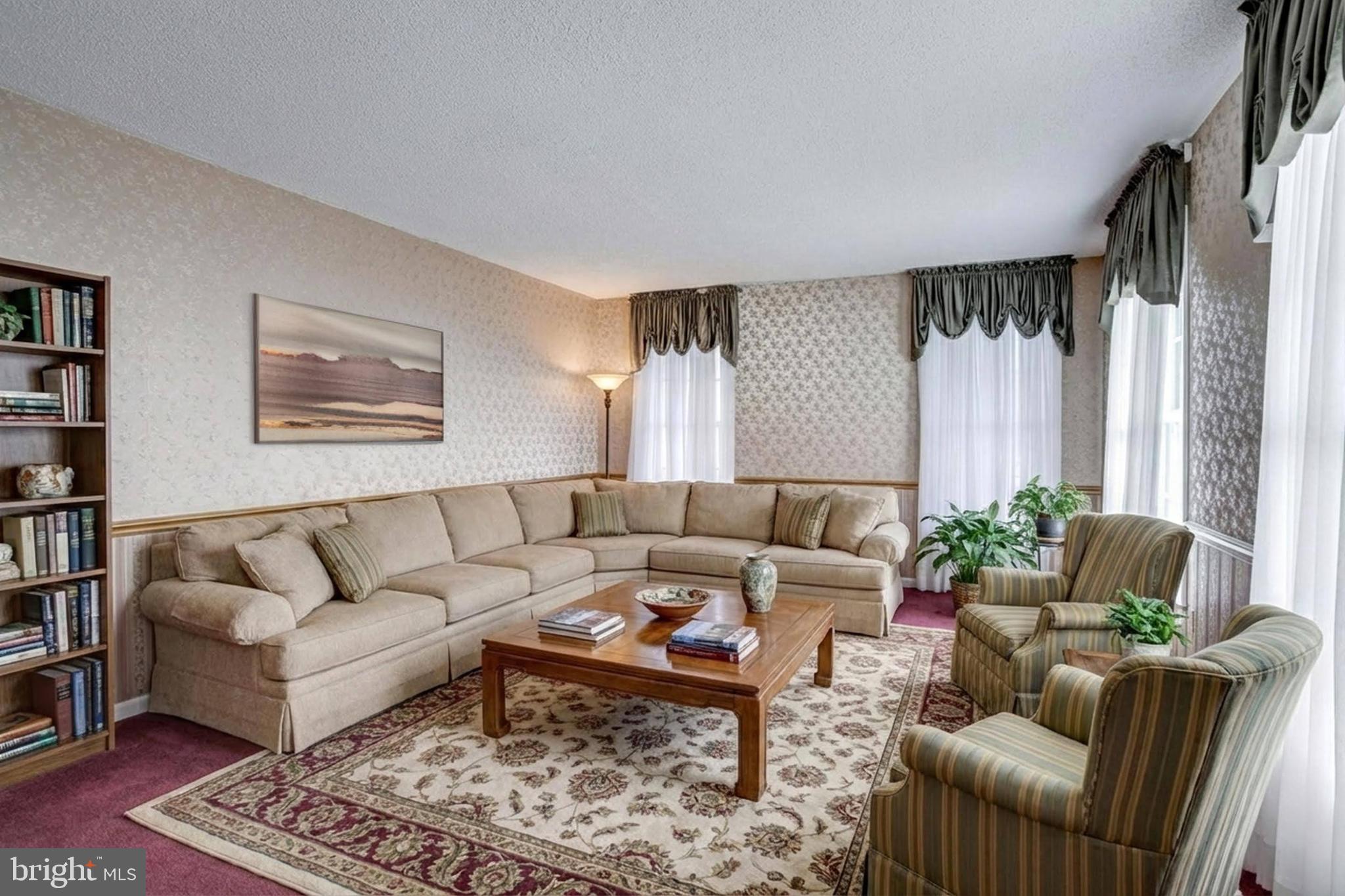 SOMERSET SOUTH - Residential