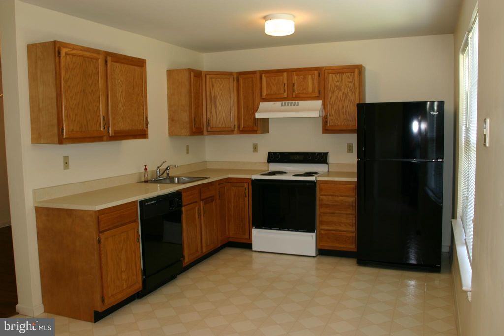 Photo of 19 Cranberry Rdg Rdg #19-3, READING, PA 19606 (MLS # PABK2066562)