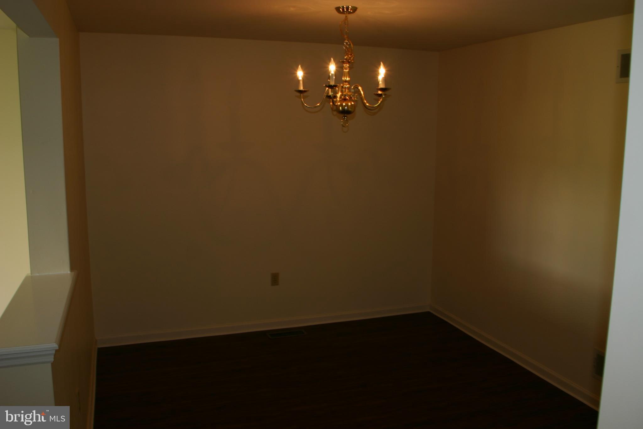 LAUREL SPRINGS - Residential Lease