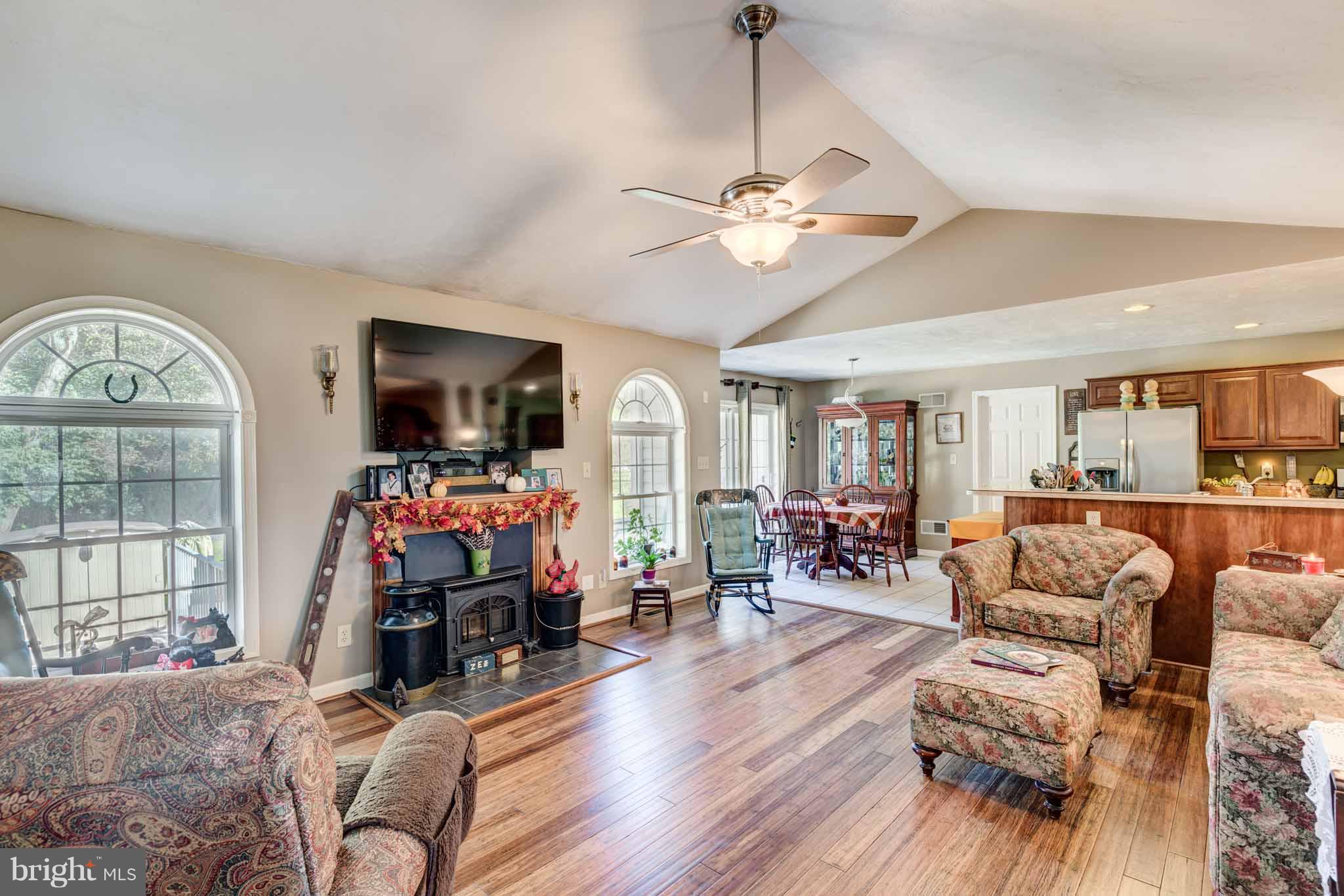 HUNTERS RIDGE - Residential