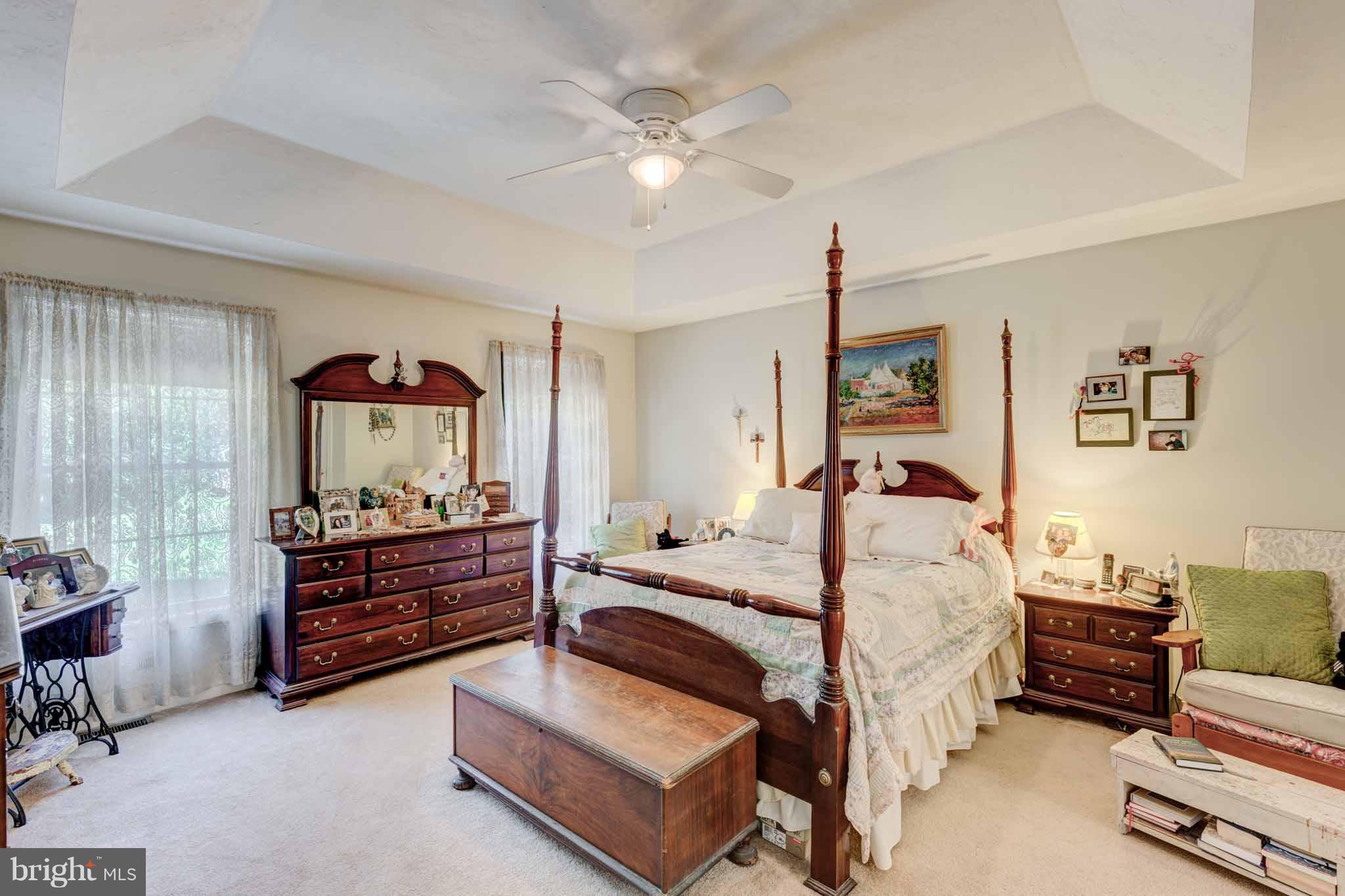 HUNTERS RIDGE - Residential