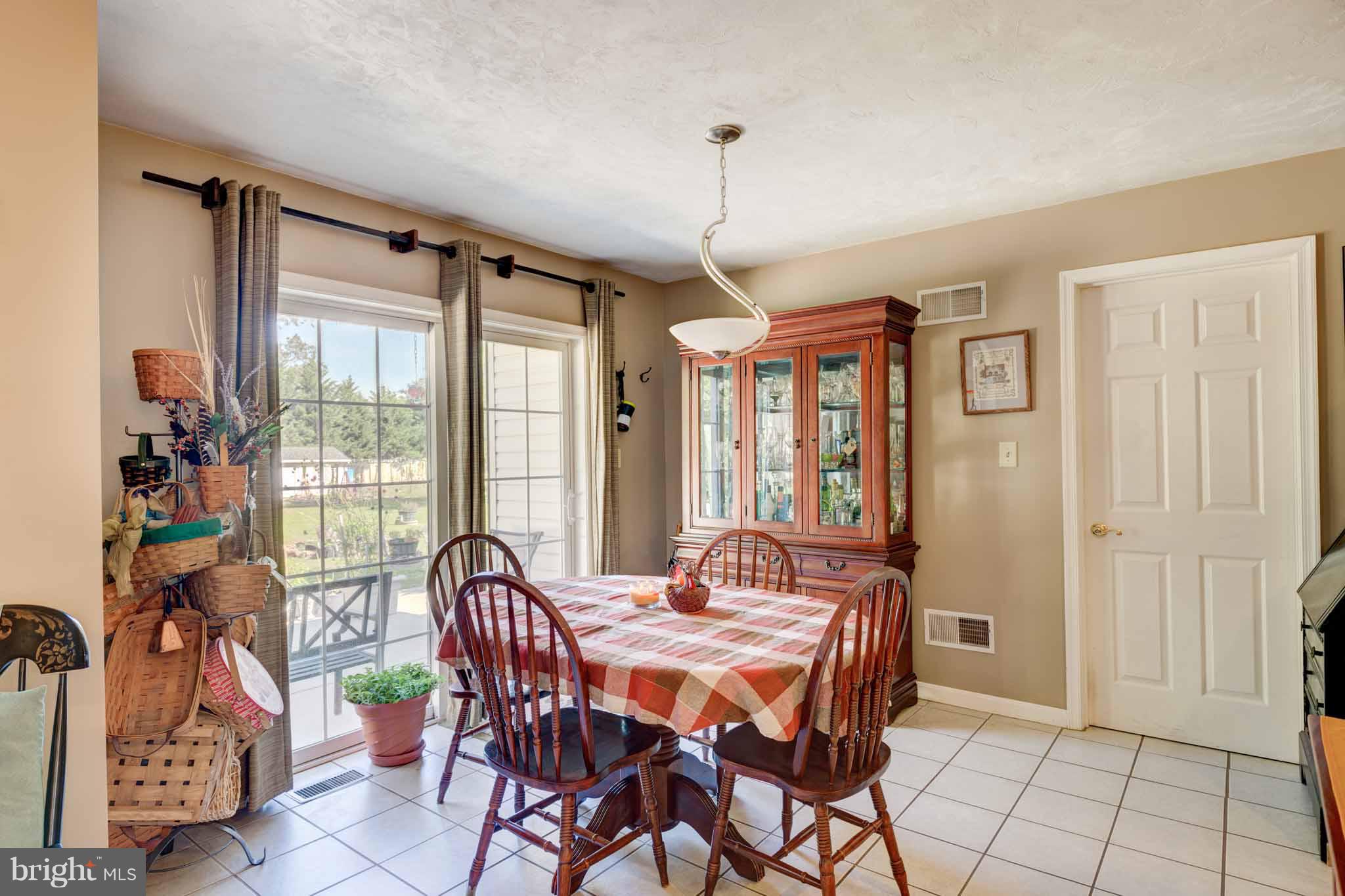 HUNTERS RIDGE - Residential