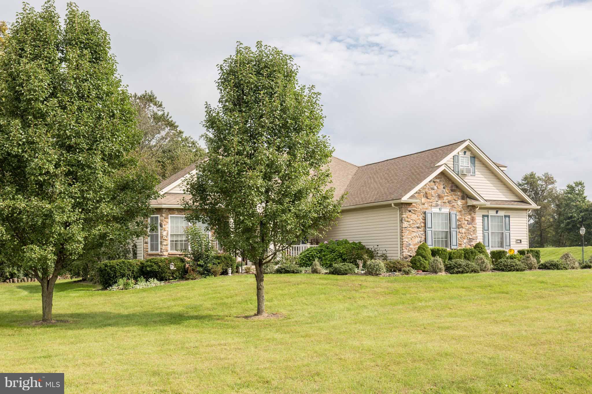 HUNTERS RIDGE - Residential