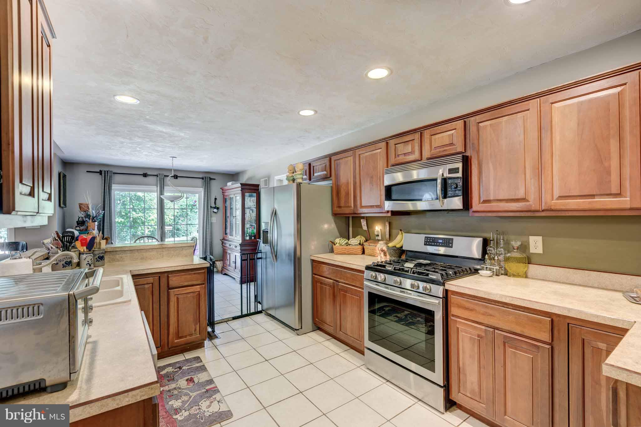 HUNTERS RIDGE - Residential