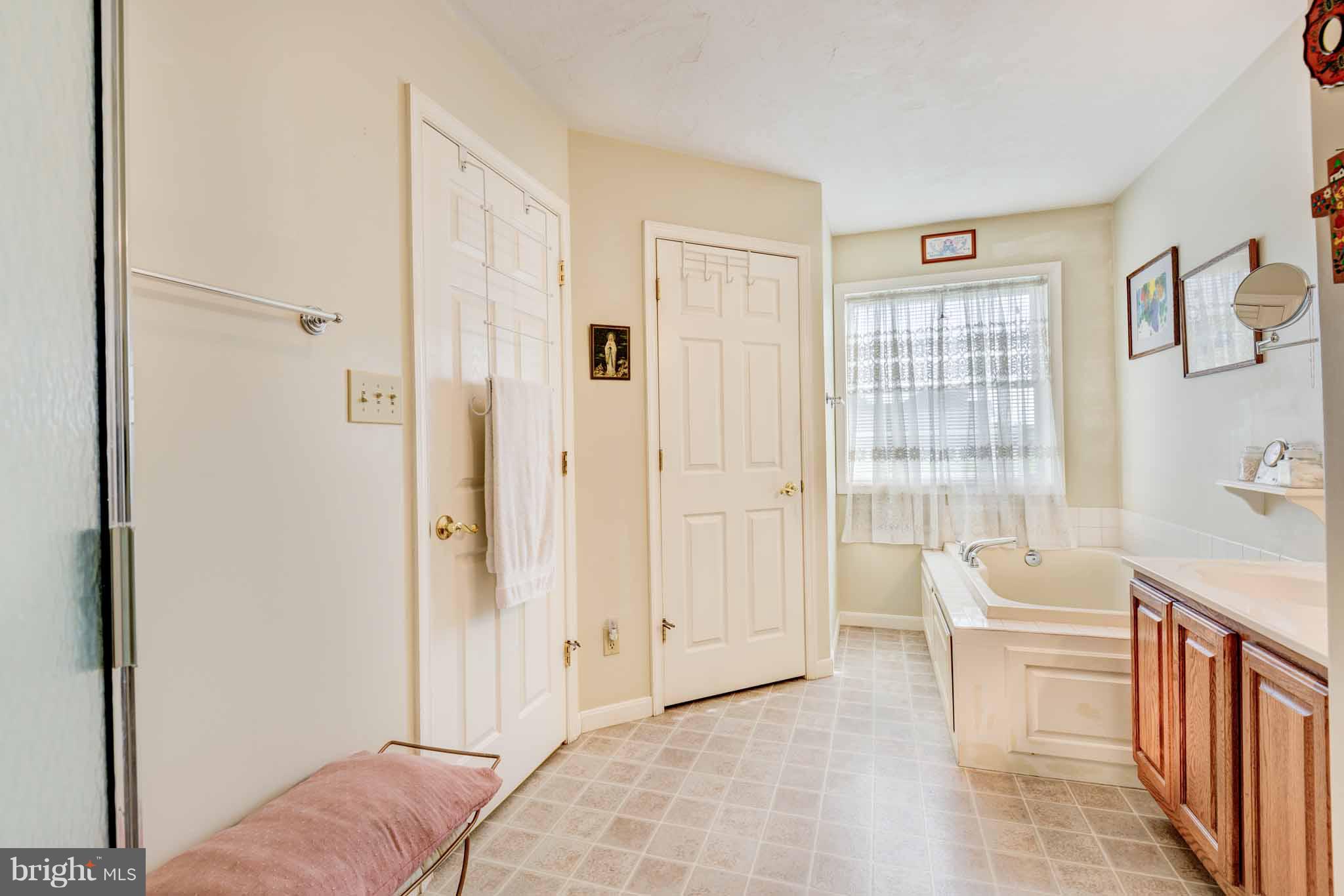 HUNTERS RIDGE - Residential