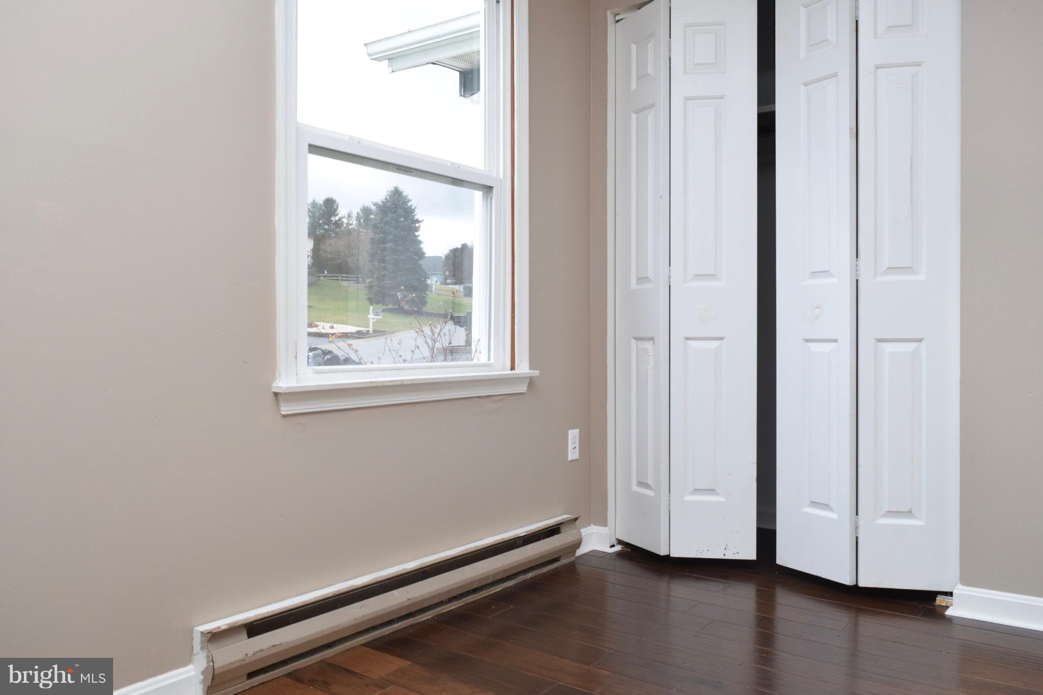 ROYAL HEIGHTS - Residential