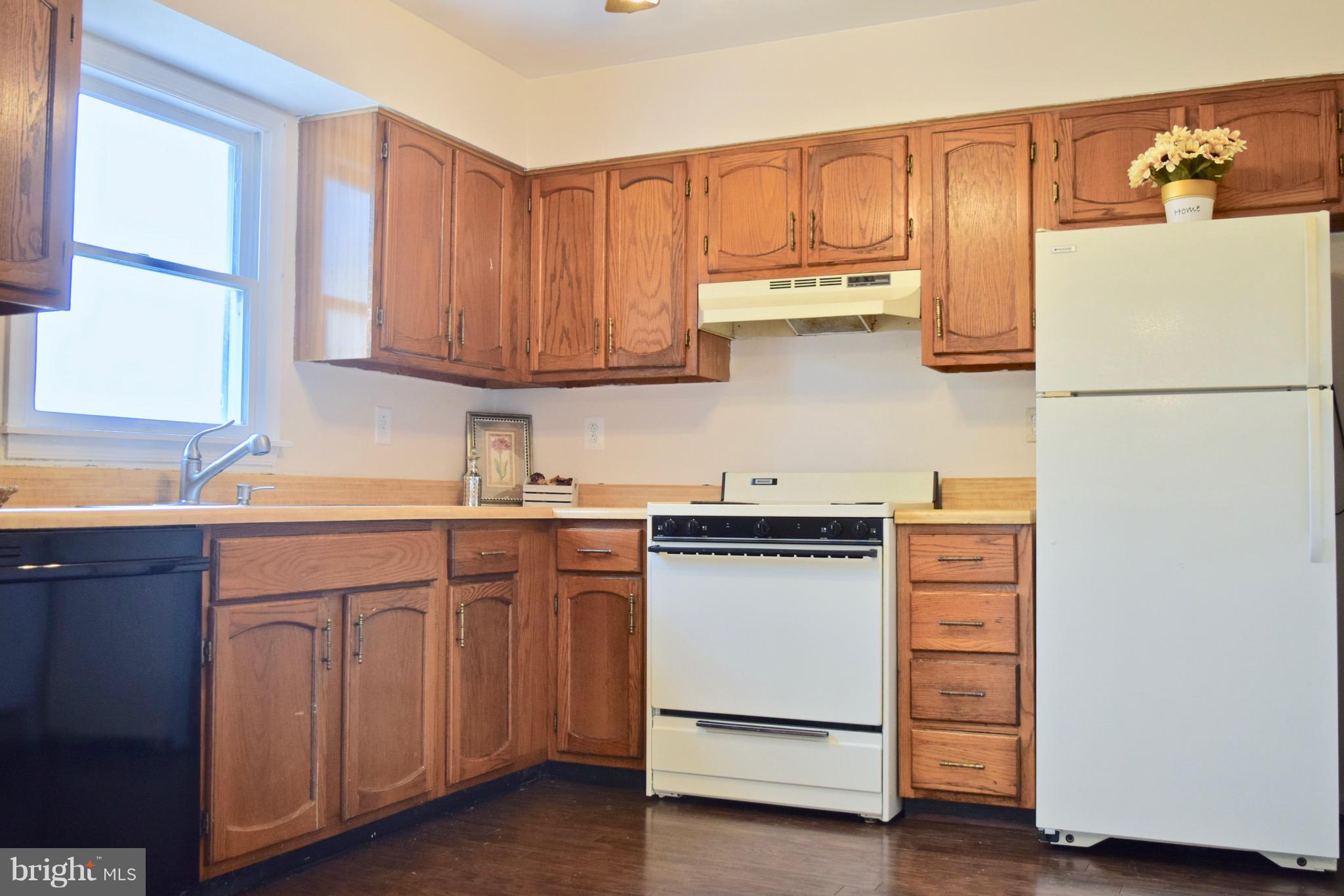 ROYAL HEIGHTS - Residential