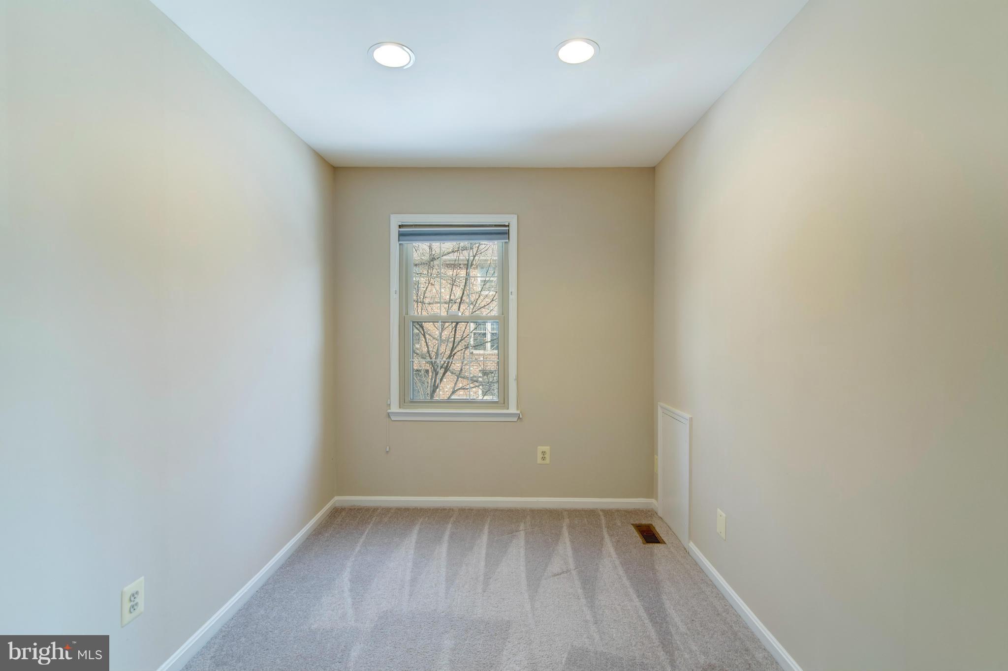 LAFAYETTE PARK WEST - Residential