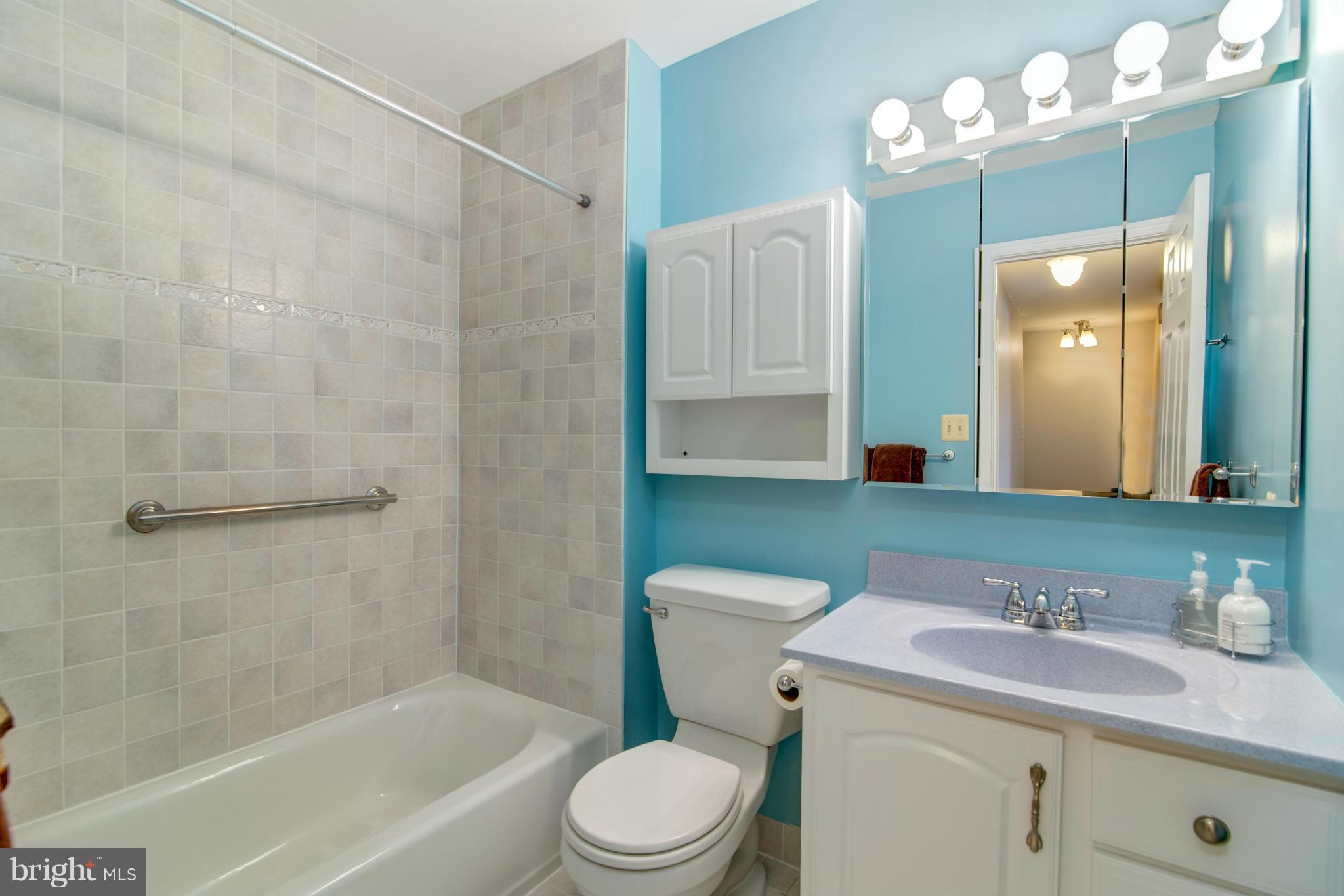 LAFAYETTE PARK WEST - Residential