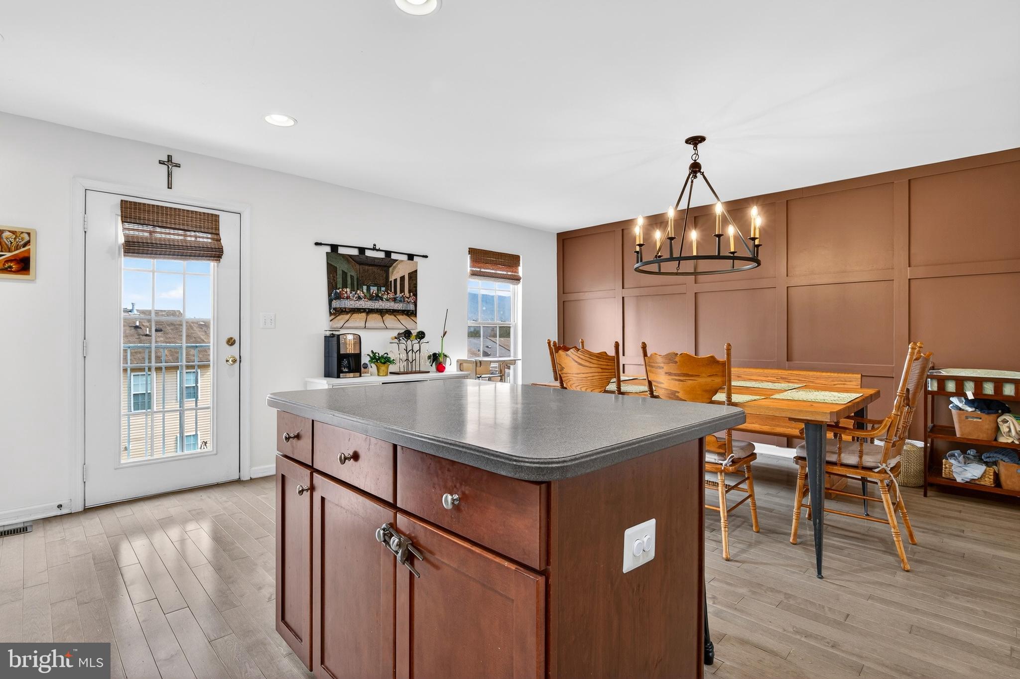 HUPP'S RIDGE - Residential