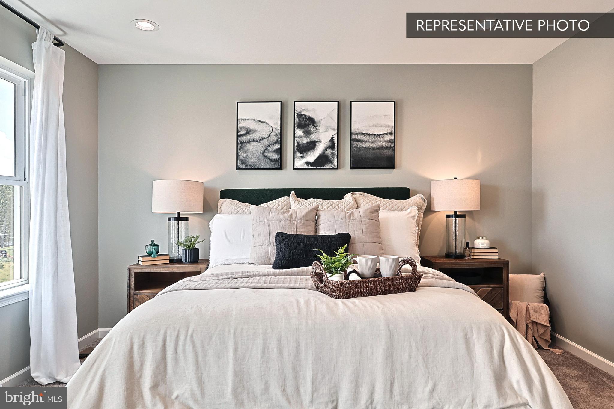 SUMMIT RIDGE - Residential