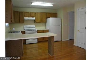 CASTINE - Residential Lease