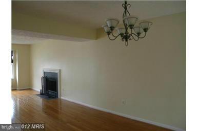 CASTINE - Residential Lease