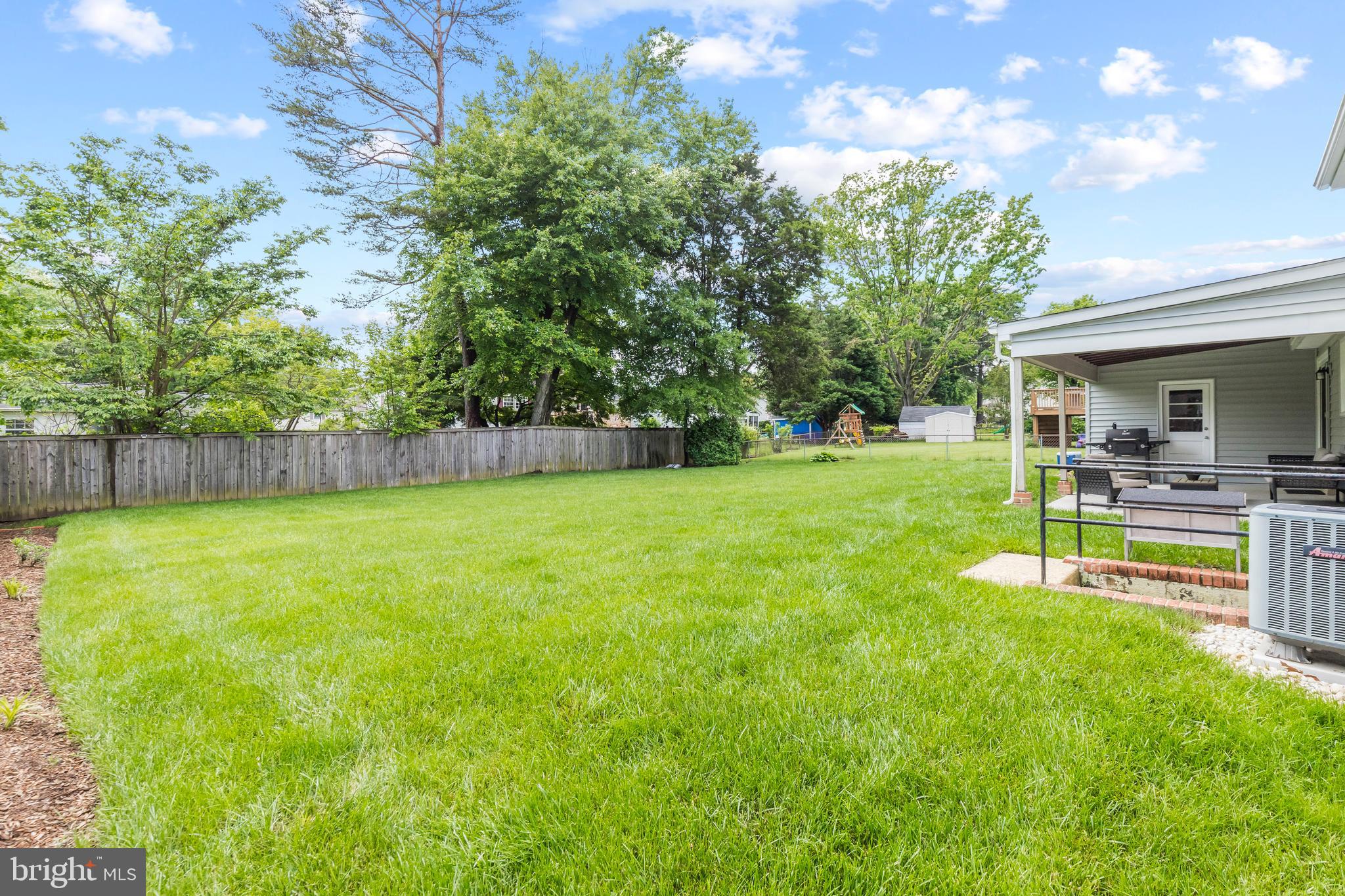 HAYFIELD FARM - Residential