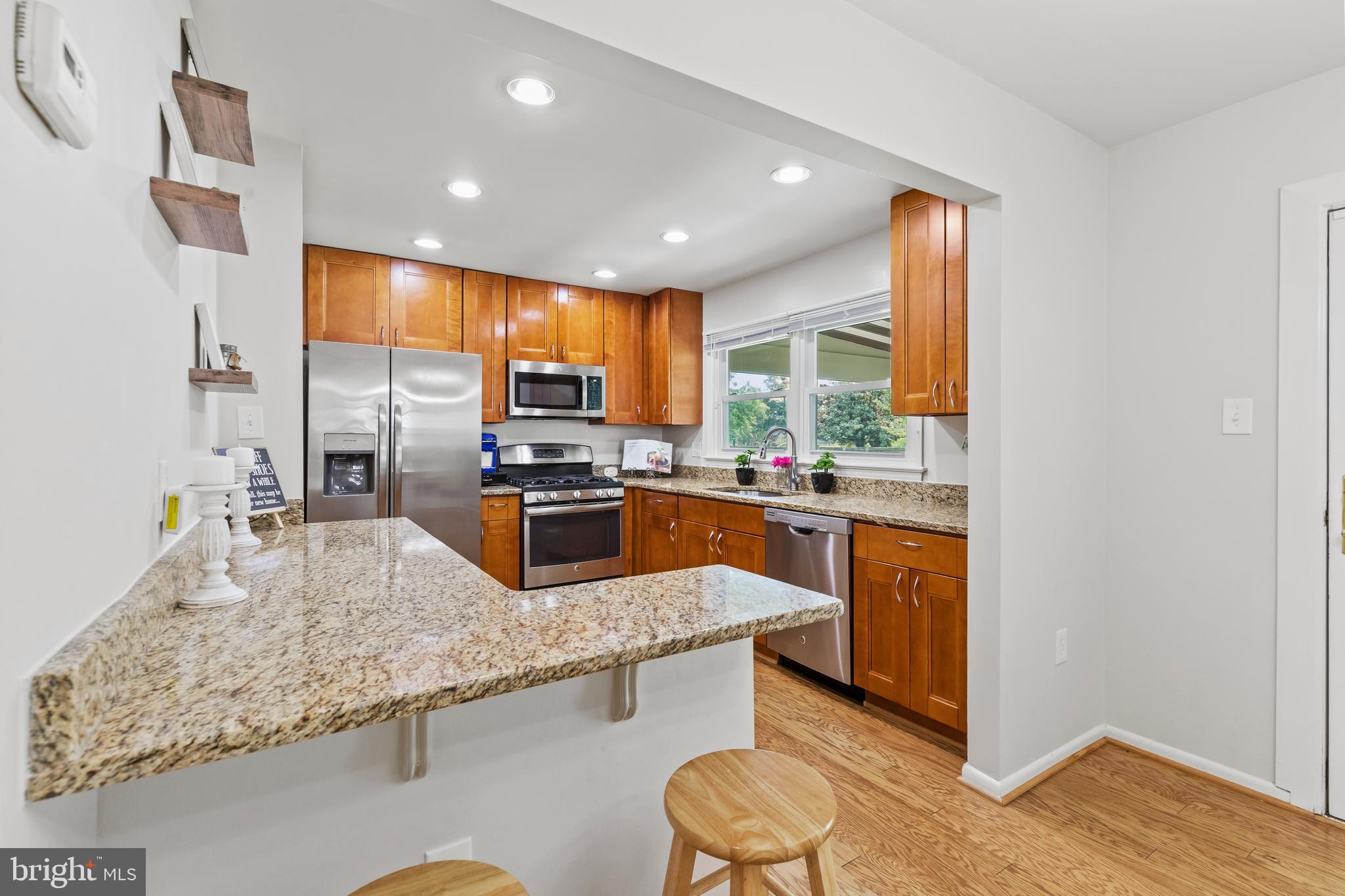 HAYFIELD FARM - Residential