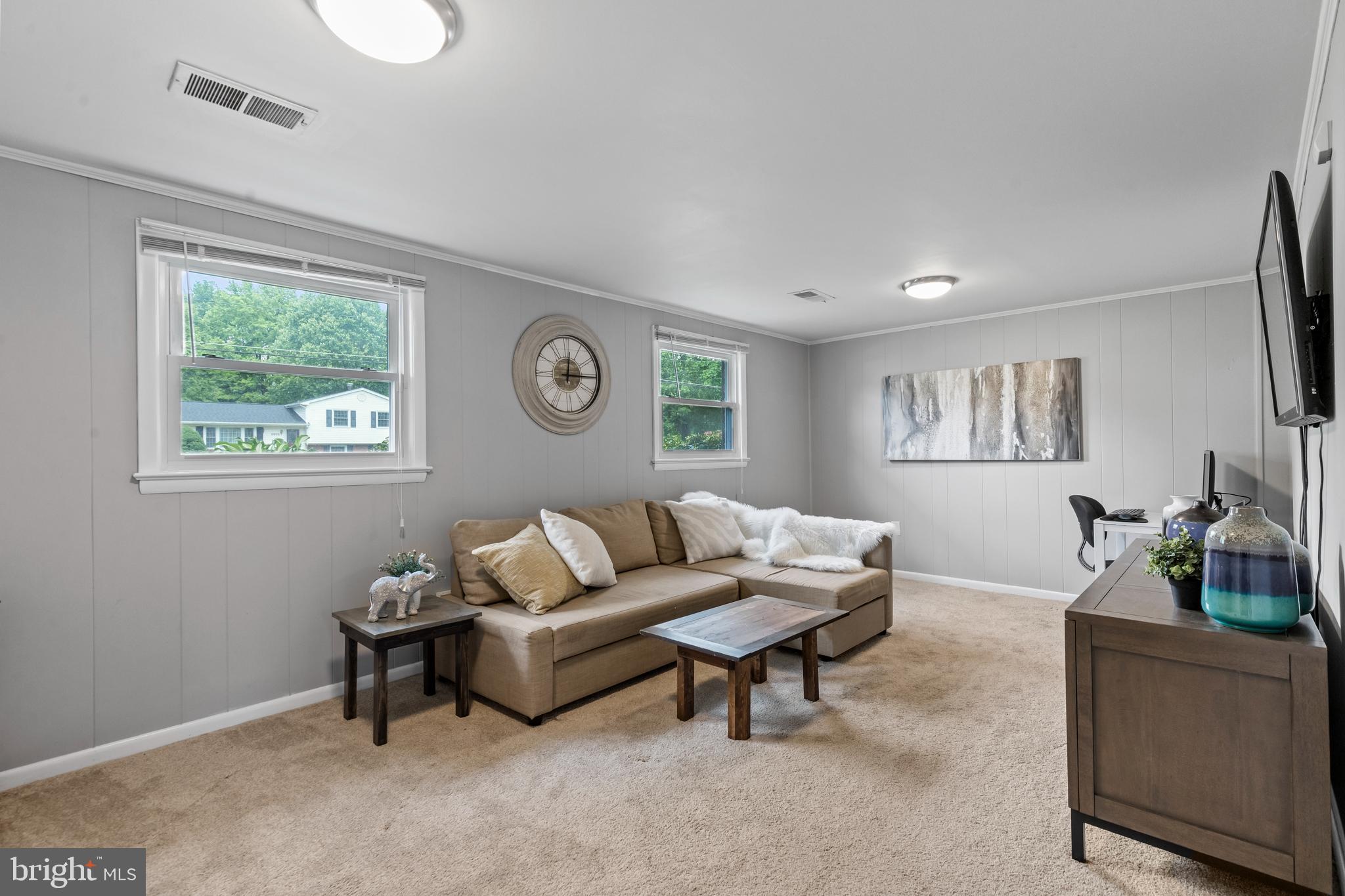 HAYFIELD FARM - Residential