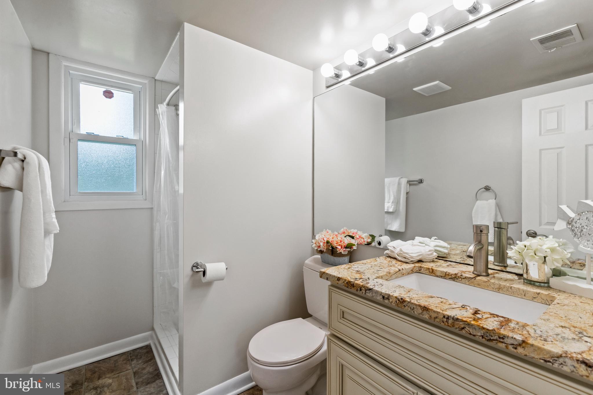 HAYFIELD FARM - Residential