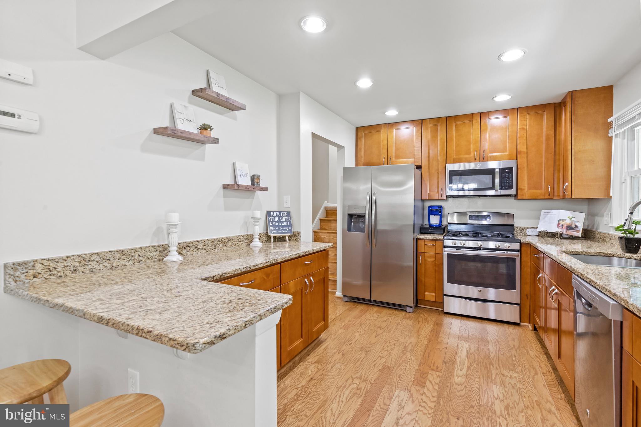 HAYFIELD FARM - Residential