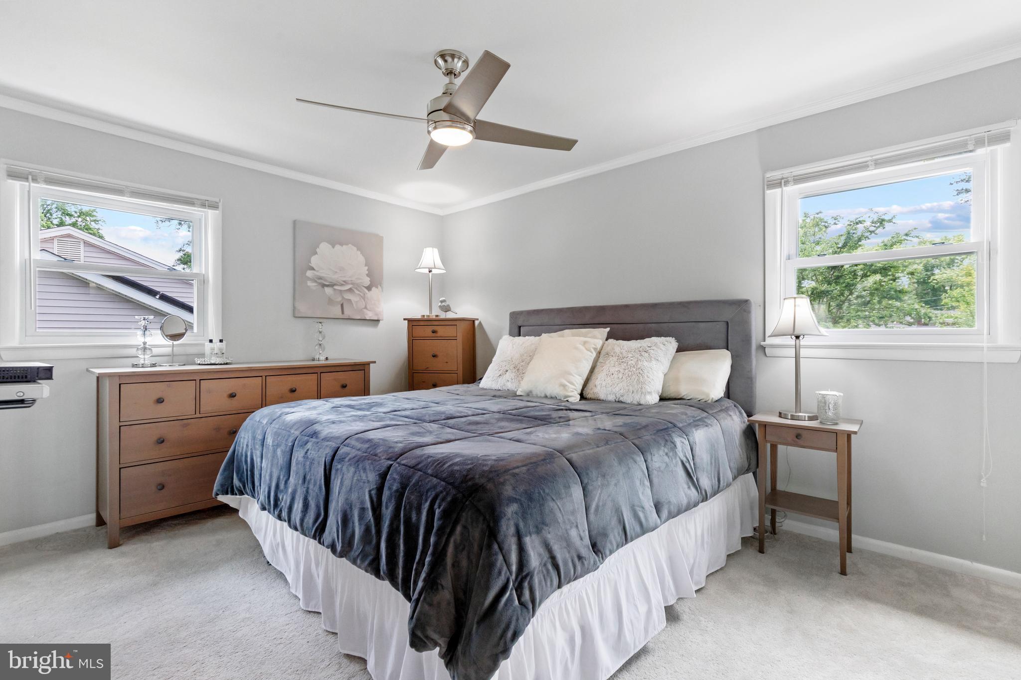 HAYFIELD FARM - Residential