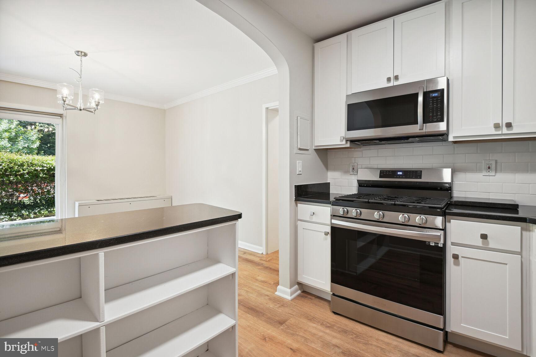 HAMLET HOUSE - Residential