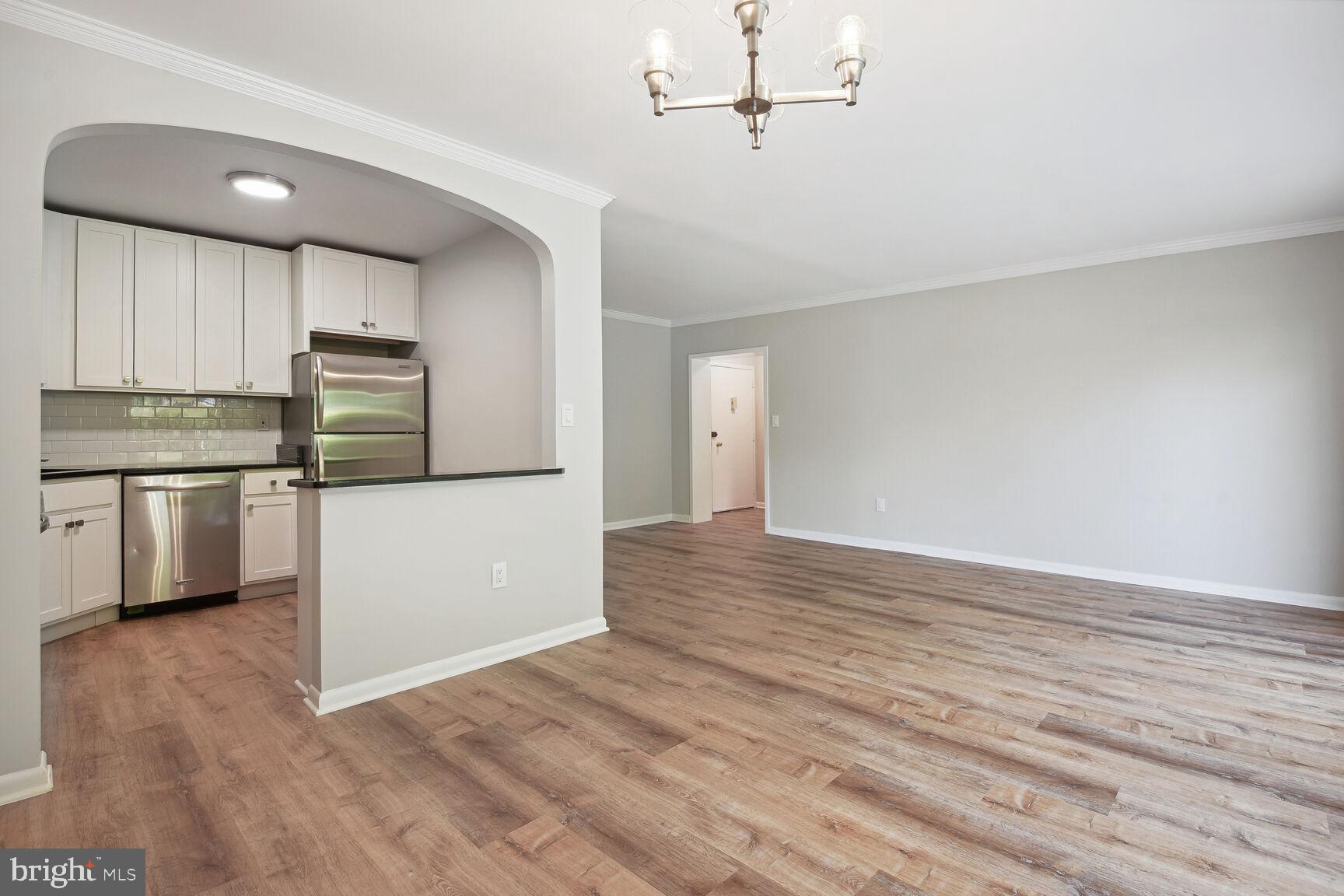 HAMLET HOUSE - Residential