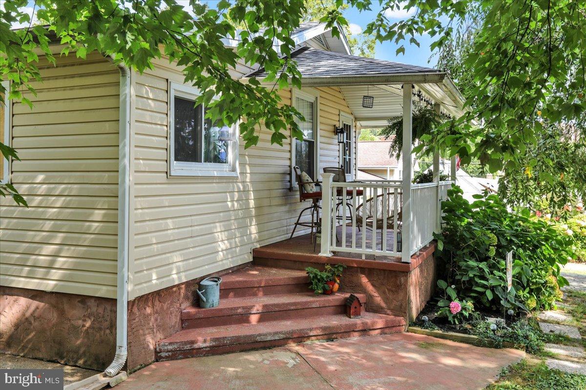 524 PERSHING BOULEVARD