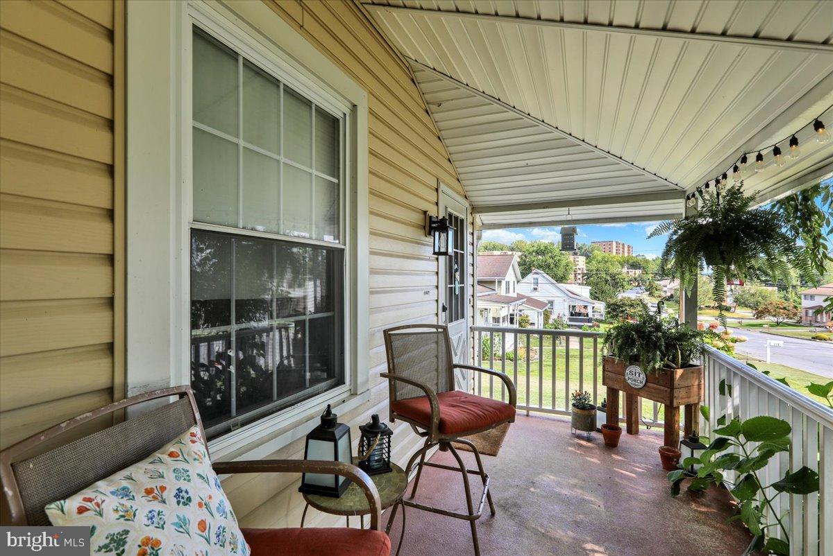 524 PERSHING BOULEVARD