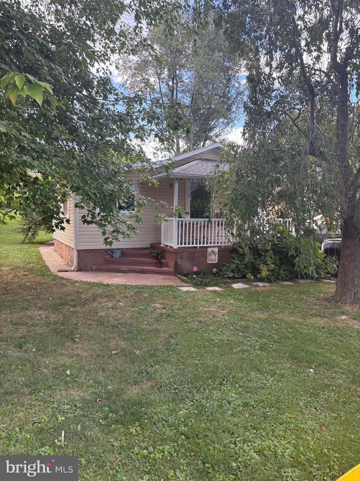 524 PERSHING BOULEVARD