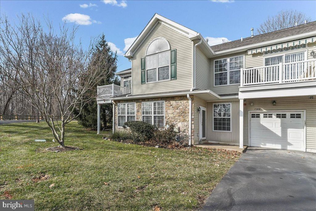 Photo of 1588 Nicklaus Drive, SPRINGFIELD, PA 19064 (MLS # PADE2106126)