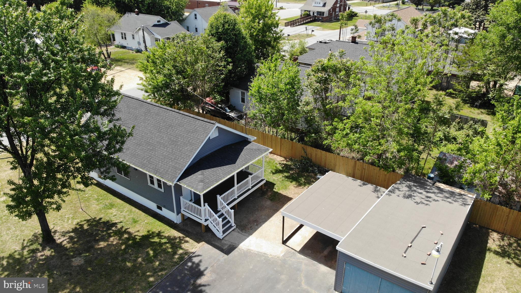 109 E CHATHAM STREET